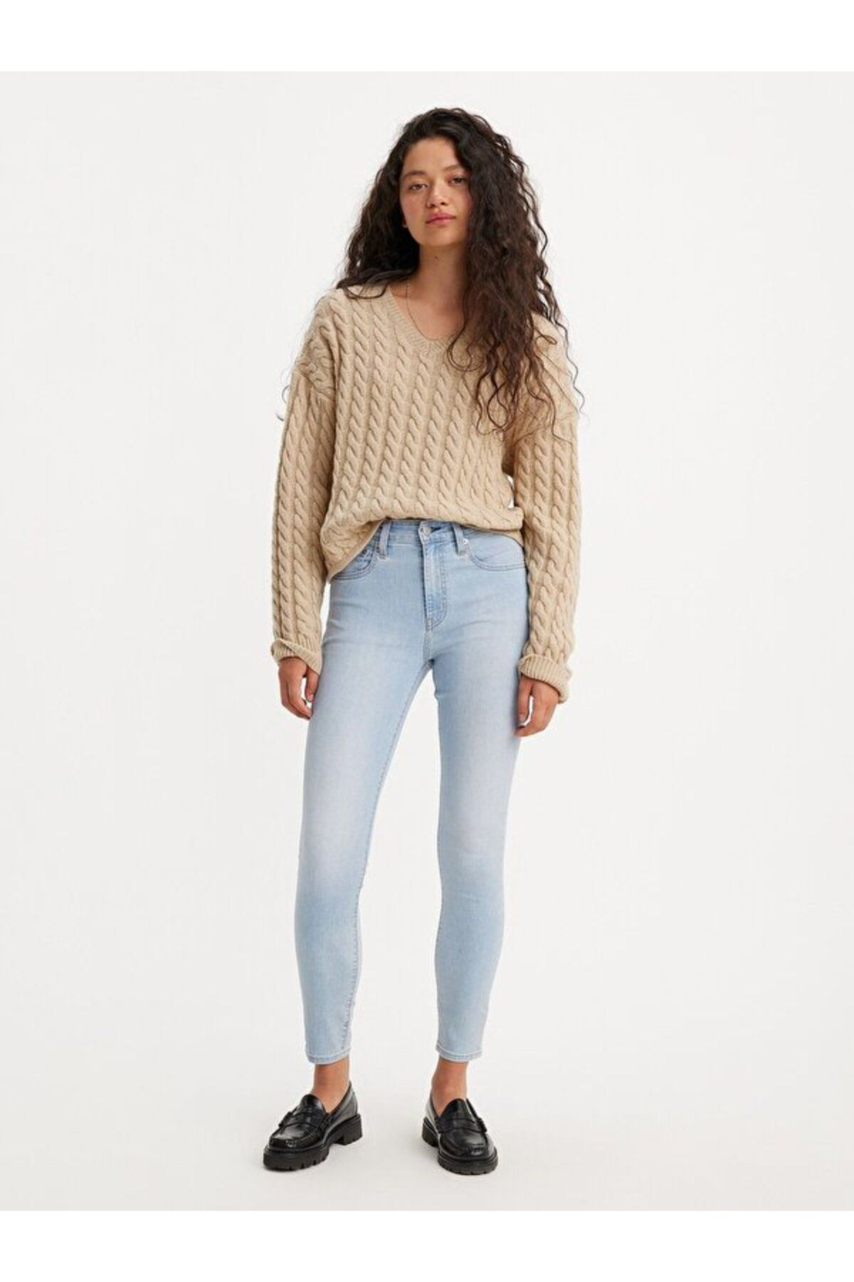 Levi's Yüksek Bel Dar Kesim Midi Jean - Minimalist Günlük Stil Translation missing: tr.content.product_image_main