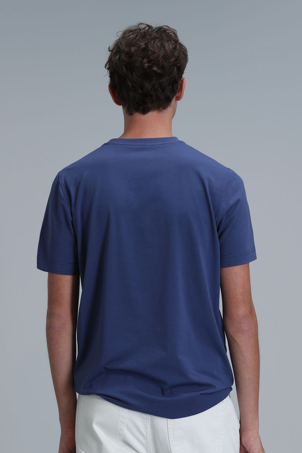 Lufian Minimalist Desenli Regular Fit Kısa Kol Erkek T-Shirt