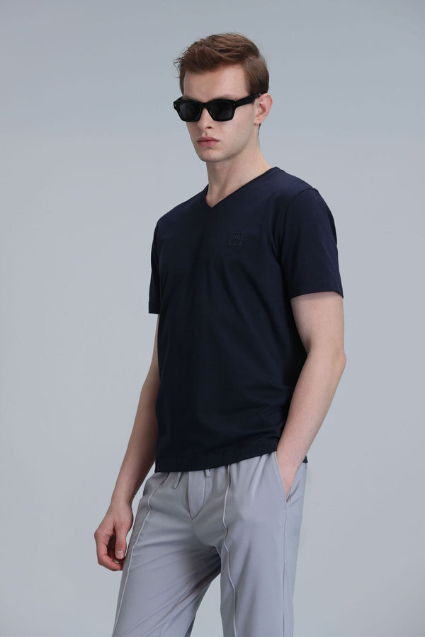 Lufian Minimalist V Yaka Kısa Kol Erkek T-Shirt - Günlük Stil