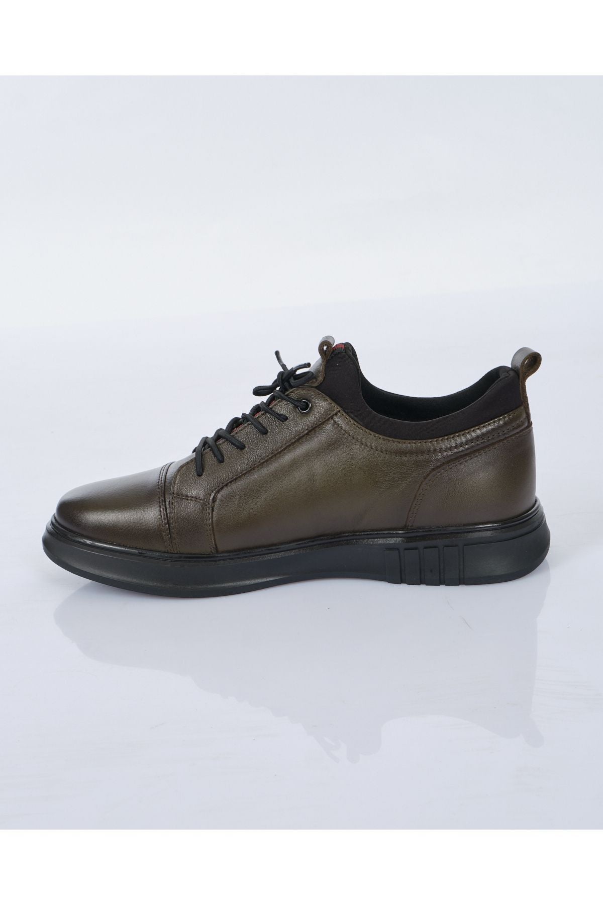 Marco Rossi Minimalist Deri Erkek Sneaker - Rahat ve Şık Günlük Ayakkabı Translation missing: tr.content.product_image_secondary