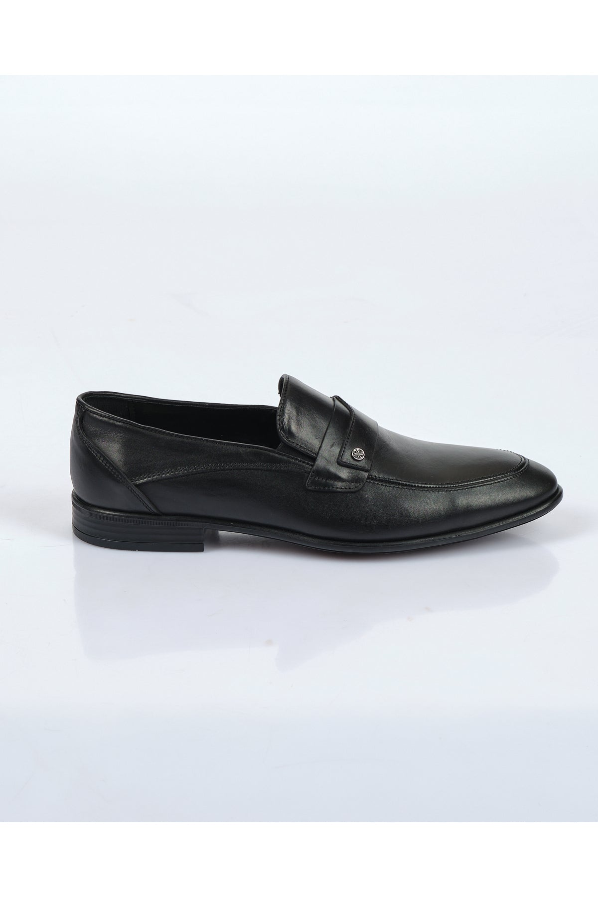 Marco Rossi Minimalist Erkek Deri Loafer Ayakkabı - Klasik ve Şık Translation missing: tr.content.product_image_main