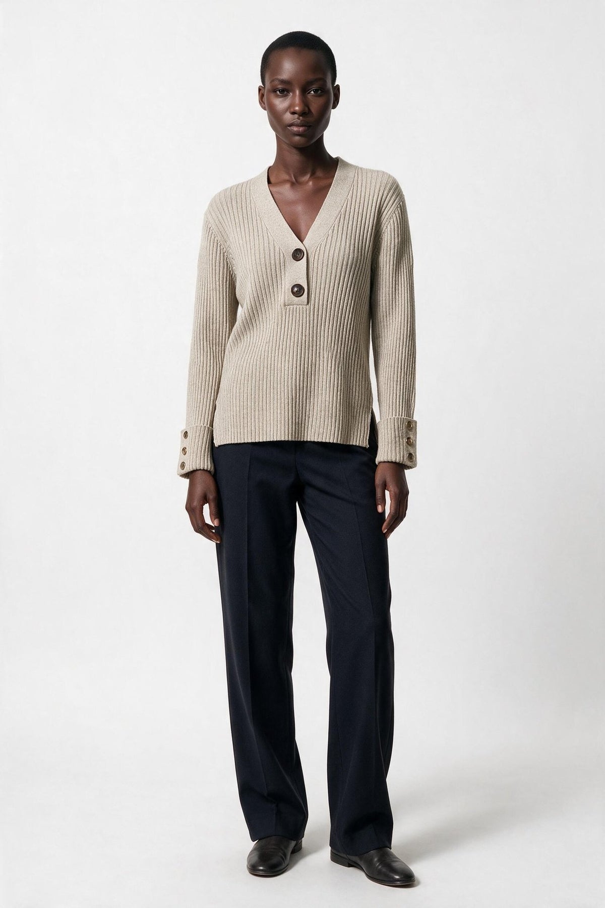 Marsel Leon Kadın V Yaka Fitilli Örme Triko Bluz Çift Düğmeli Manşet Detaylı