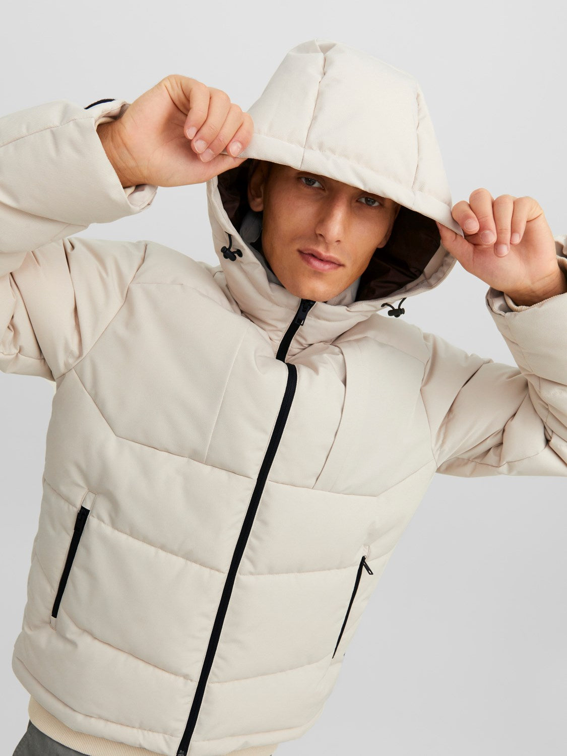 Jack&Jones Minimalist Oversize Kapüşonlu Erkek Kışlık Mont