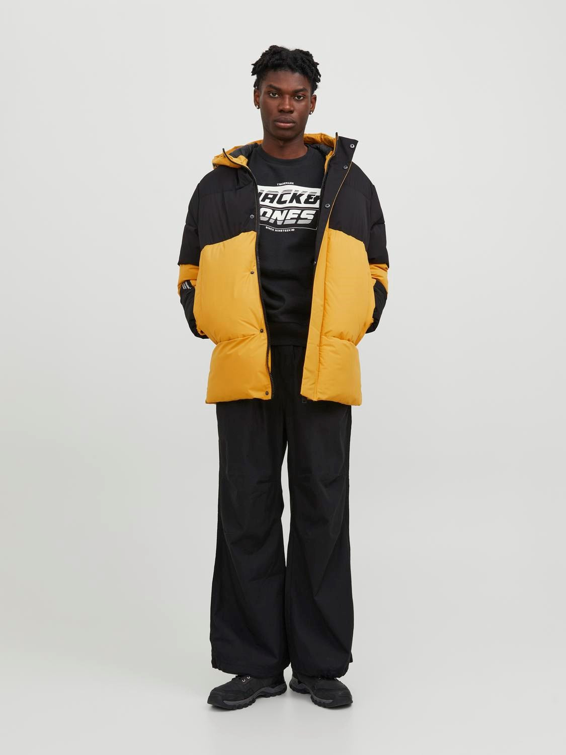 Jack&Jones Oversize Kapüşonlu Şişme Mont - Günlük Kullanım