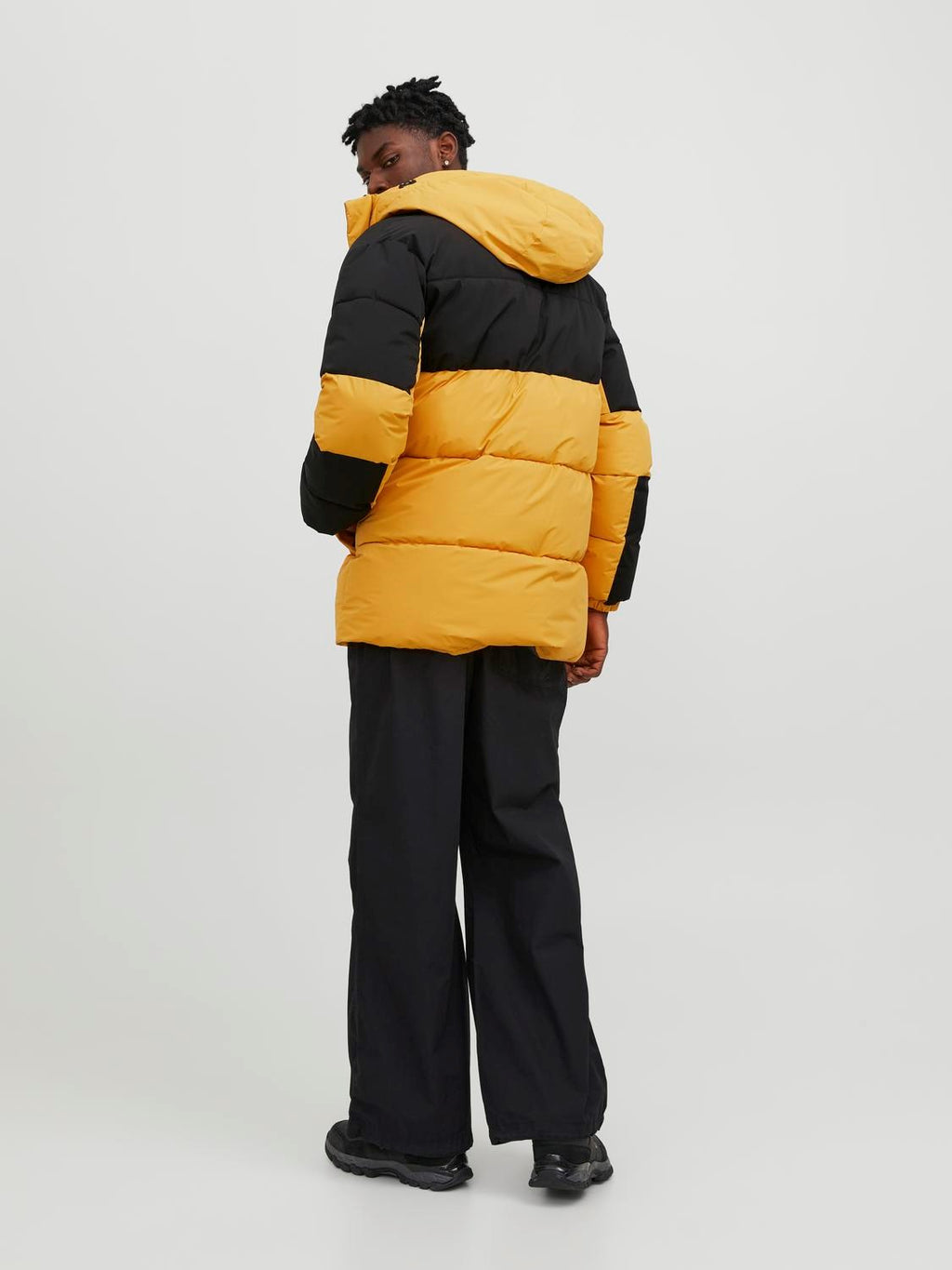 Jack&Jones Oversize Kapüşonlu Şişme Mont - Günlük Kullanım
