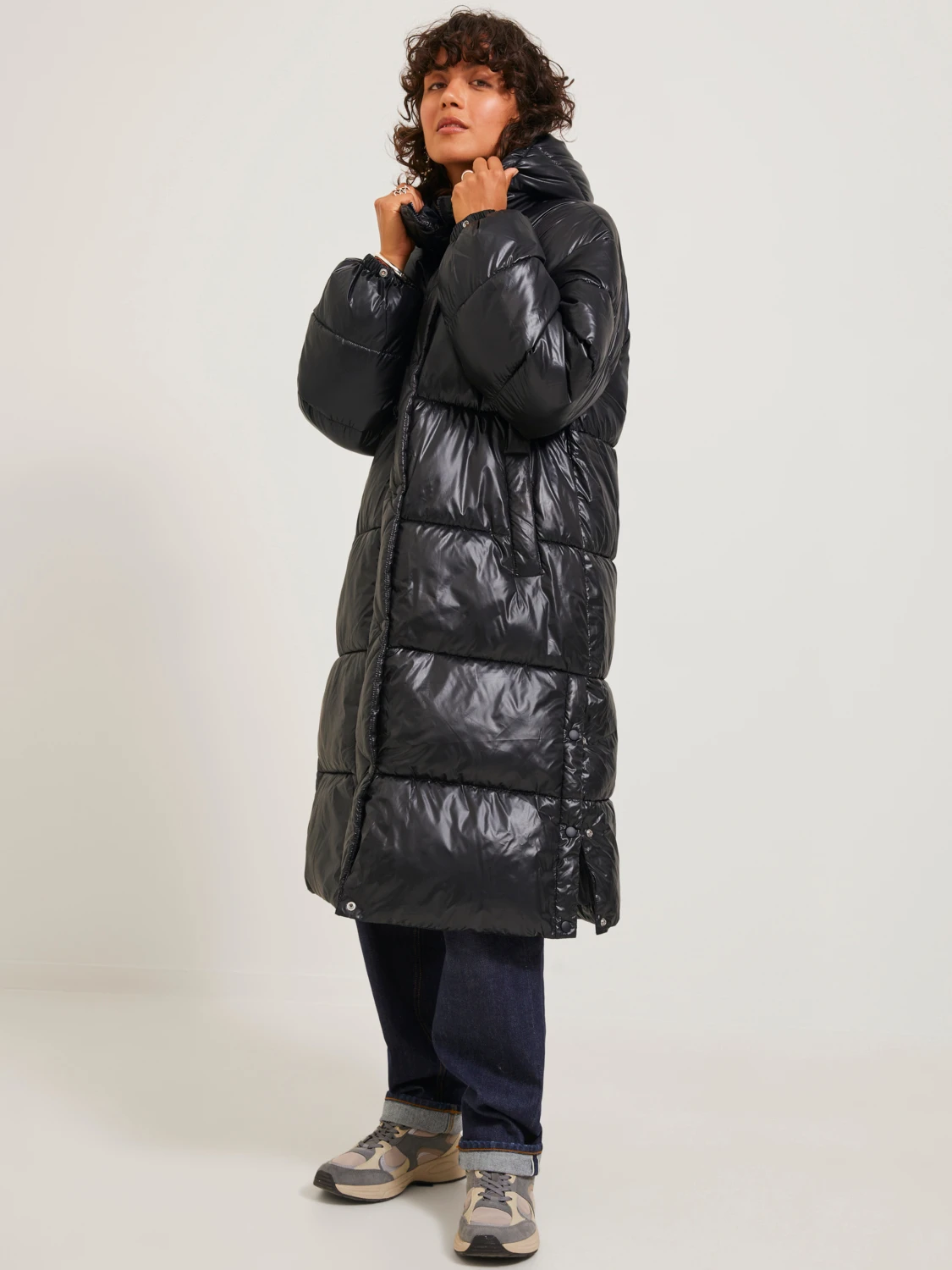 Jack&Jones JJXX Oversize Kapüşonlu Midi Şişme Mont - Kışlık Translation missing: tr.content.product_image_main