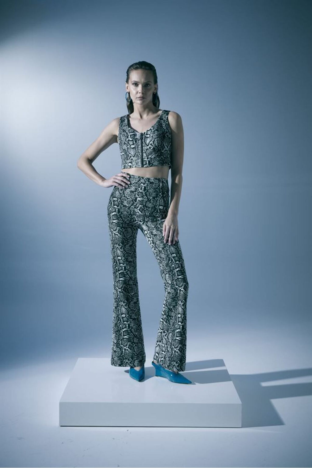 Naar Minimalist Crop Yılan Desenli Kadın Pantolon - Günlük & Şık