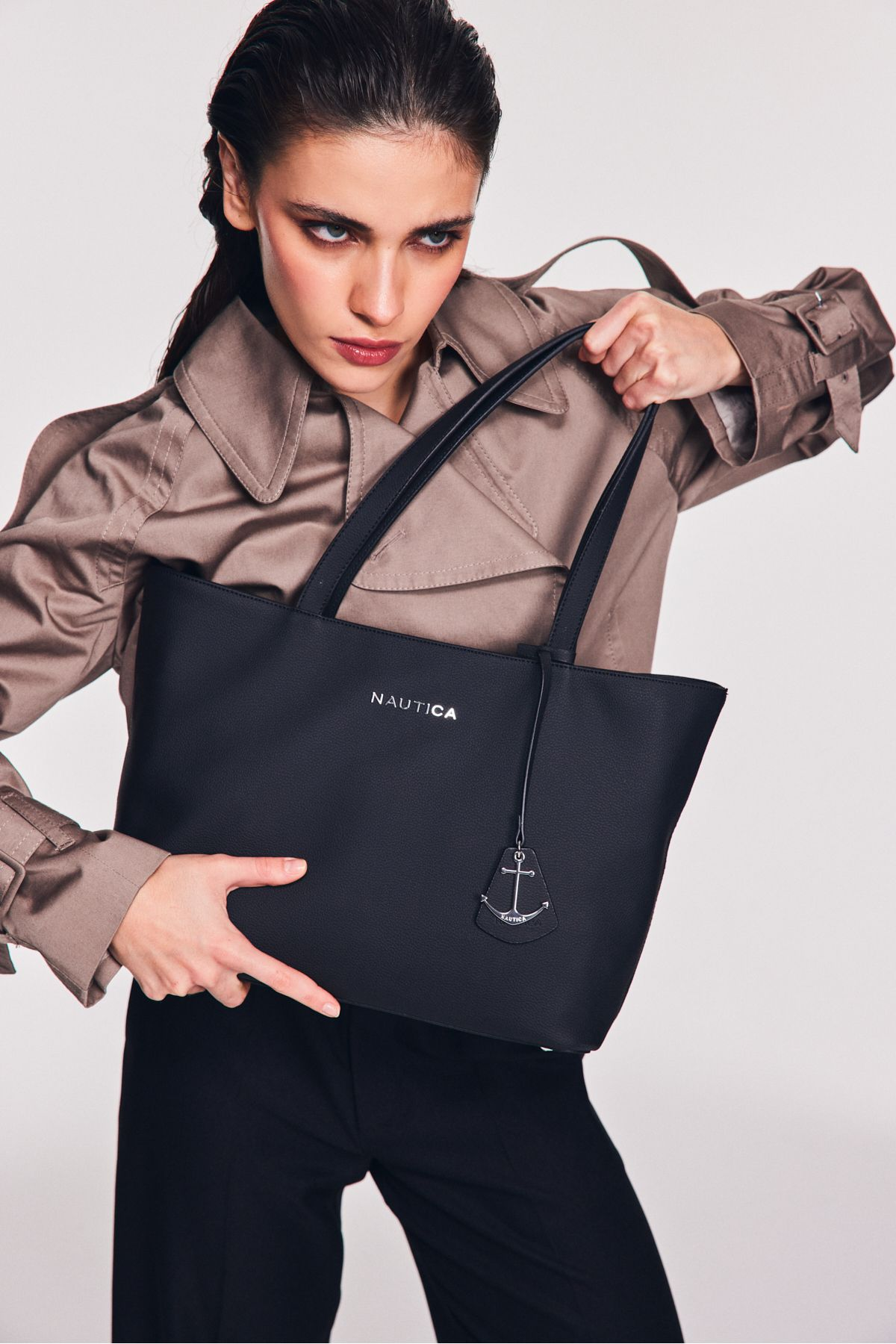 Nautica Minimalist Tote Omuz Çantası - Günlük Şıklık Translation missing: tr.content.product_image_secondary