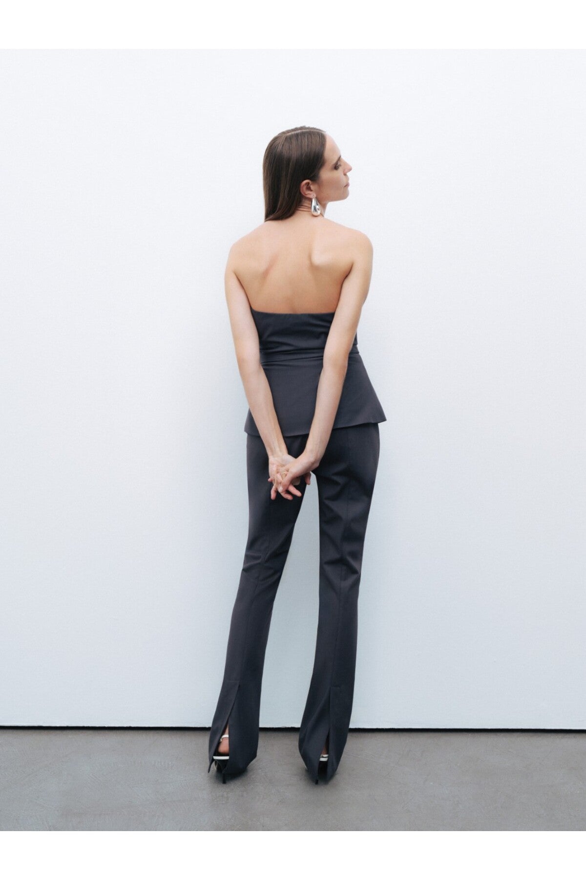 Nocturne Minimalist Straplez Crop Top - Günlük & Şık Kombinler