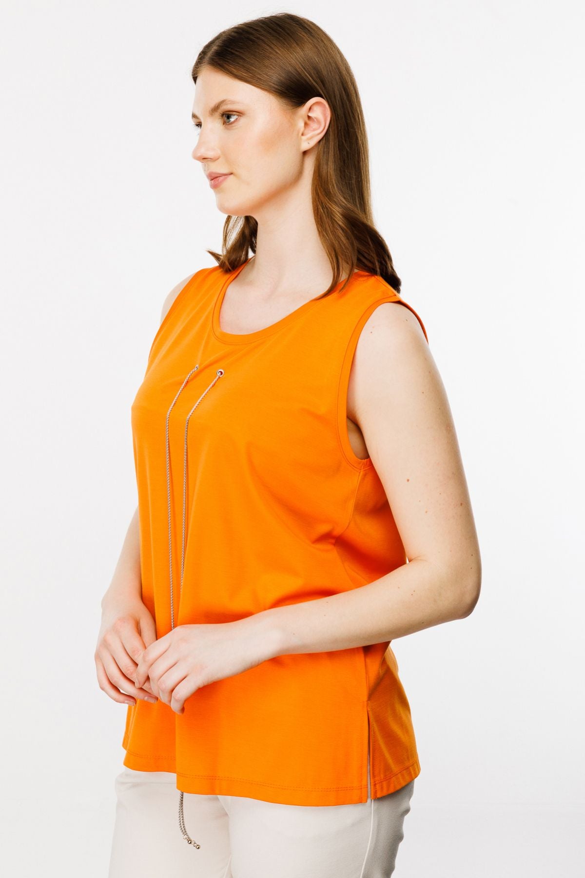 On Kadın Oversize Kolsuz Bluz - Minimalist Günlük Stil İkincil görsel