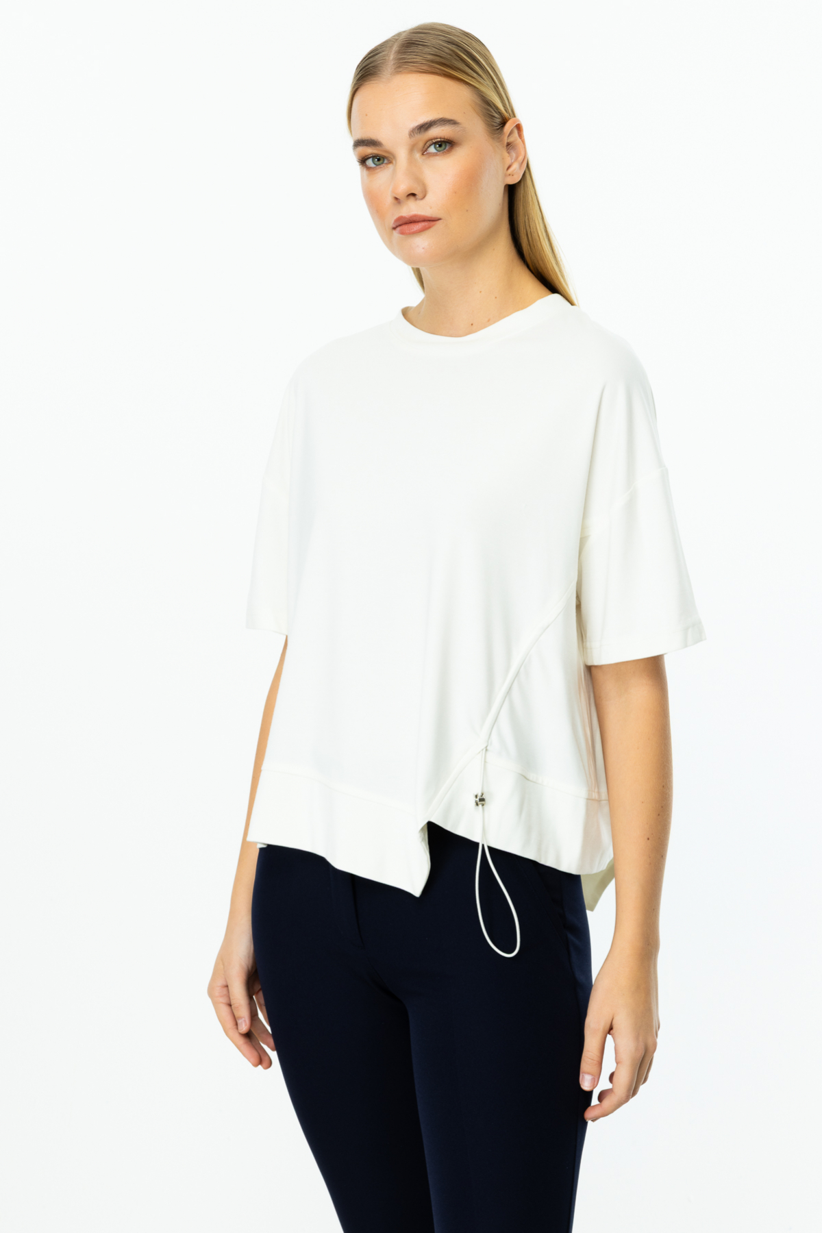 On Asimetrik Desenli Oversize Kadın Bluz 25Y56327 İkincil görsel