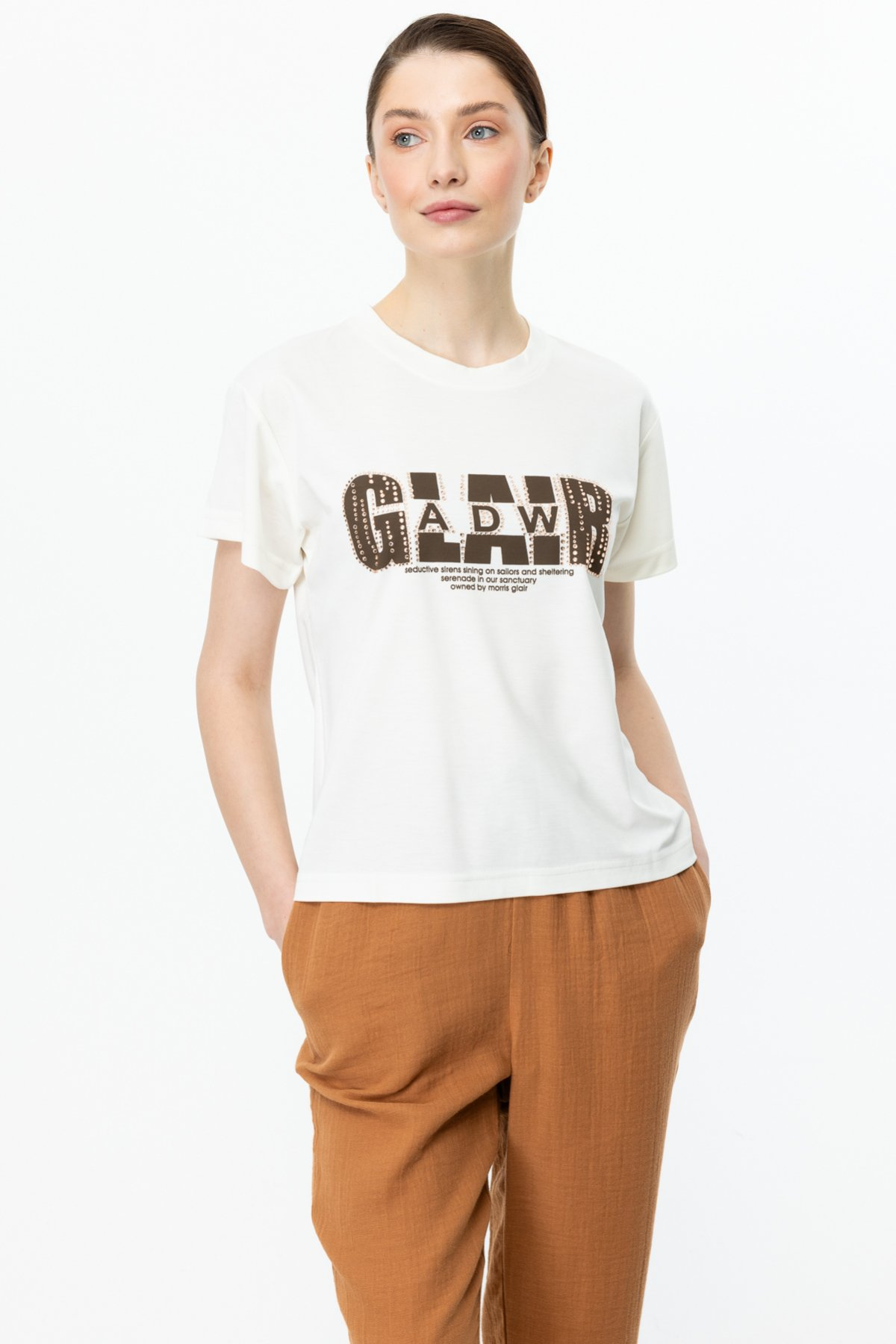 On Minimalist Kadın Bluz - Kısa Kol Yuvarlak Yaka Oversize Translation missing: tr.content.product_image_secondary