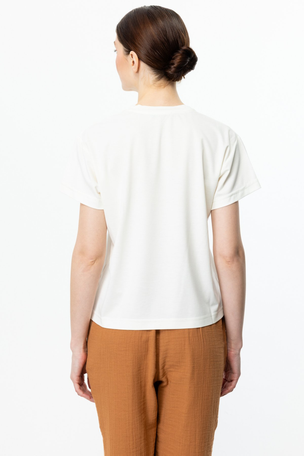 On Minimalist Kadın Bluz - Kısa Kol Yuvarlak Yaka Oversize