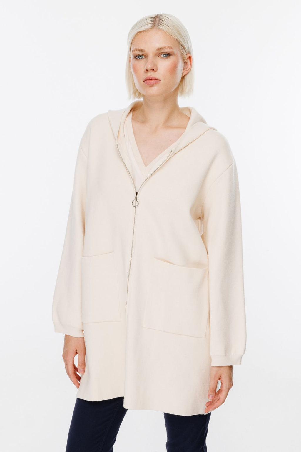 On Kadın Oversized Kapüşonlu Fermuarlı Midi Hırka