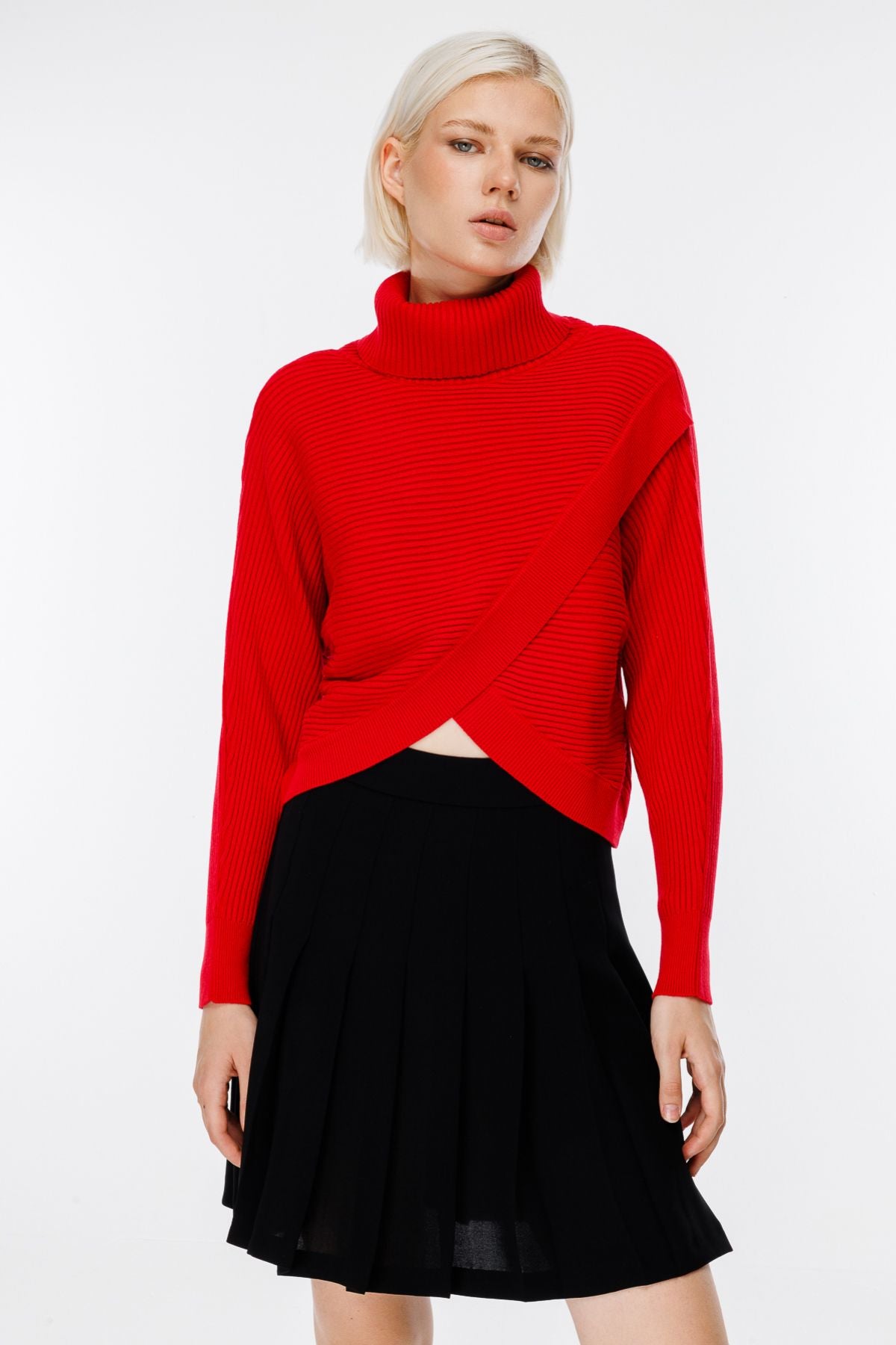 On Minimalist Boğazlı Crop Oversize Kazak - Günlük Şıklık