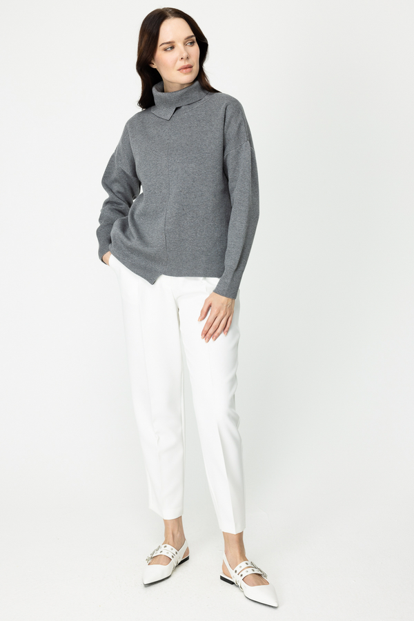 On Minimalist Boğazlı Oversize Kadın Kazak - Şık ve Rahat