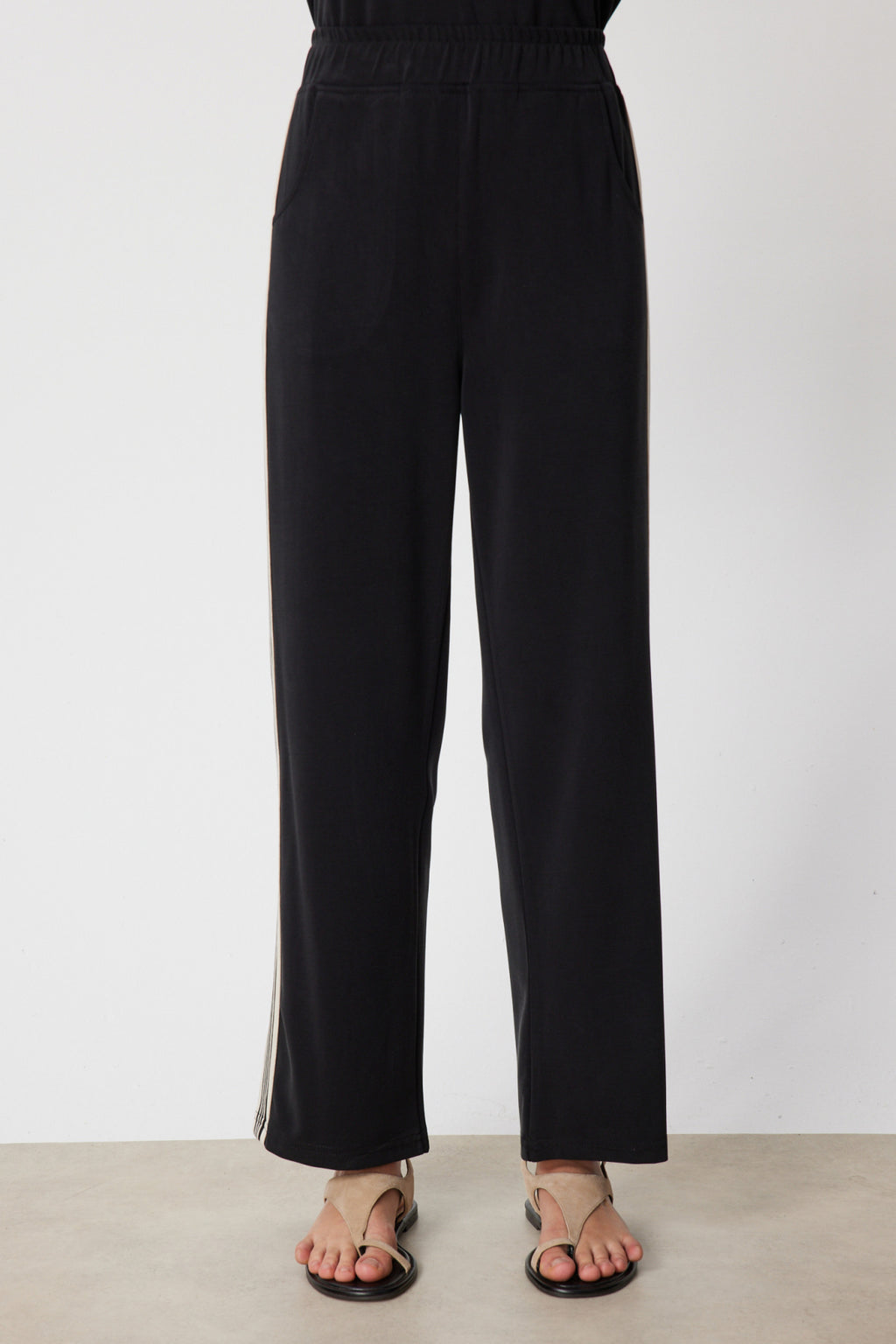 On Kadın Pantolon 26YON76336