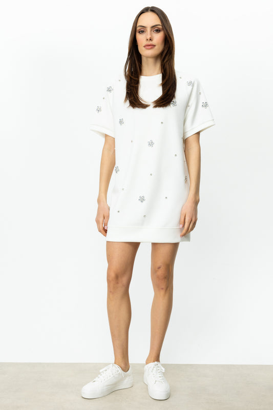 On Oversize Mini Elbise - Kısa Kol, Yuvarlak Yaka, Minimalist Stil