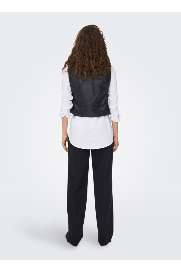 Only Crop Deri Yelek: Minimalist Streetwear Tarzı - Hemen Al!