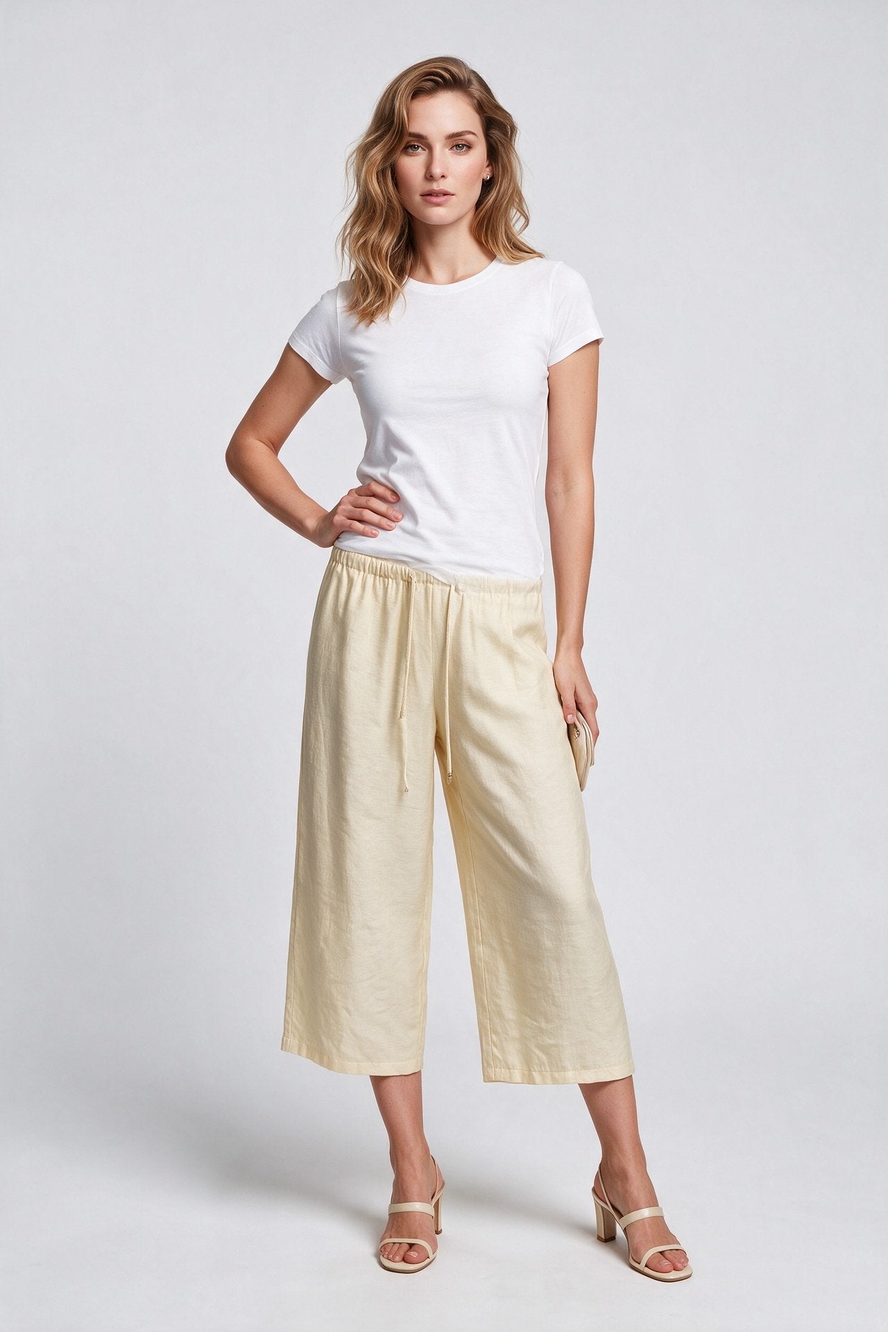 Ayhan Kadın Keten Karışımlı Geniş Paça Beli Bağcıklı Crop Pantolon 26YKRB71537 İkincil görsel