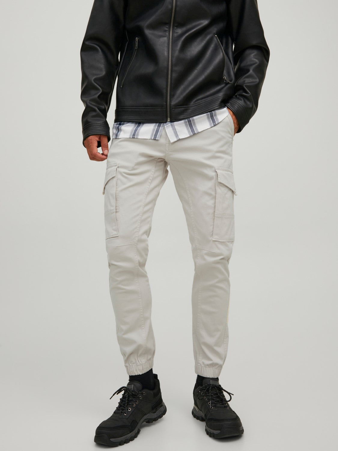 Jack&Jones Erkek Oversize Kargo Pantolon - Günlük Kombinler İçin