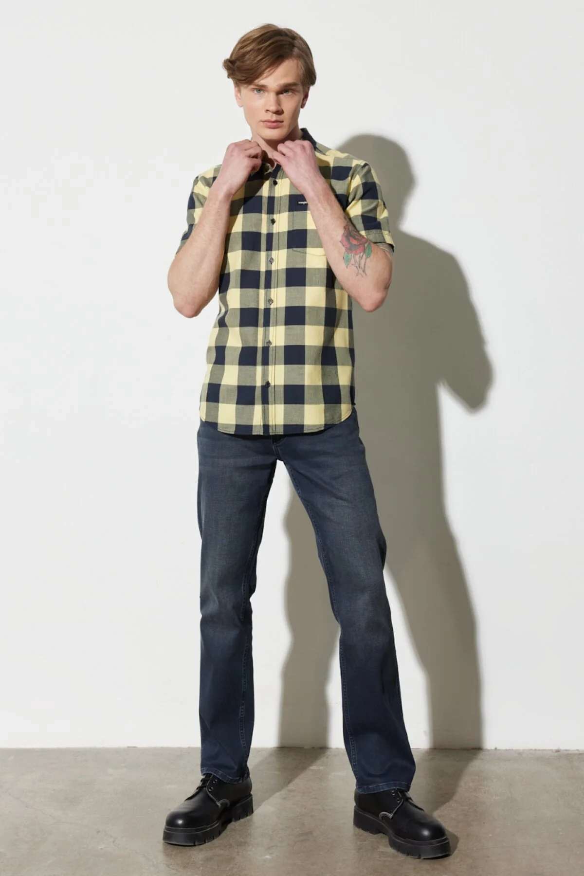 Wrangler Erkek Regular Fit Jean - Klasik ve Şık Günlük Stil Translation missing: tr.content.product_image_main