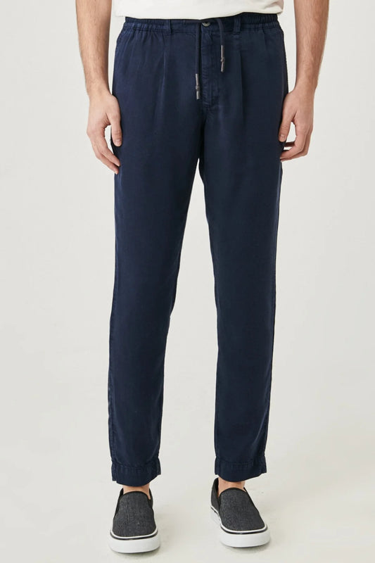 Regular Fit Normal Kesim Bağcık Detaylı Chino Pantolon Wrangler