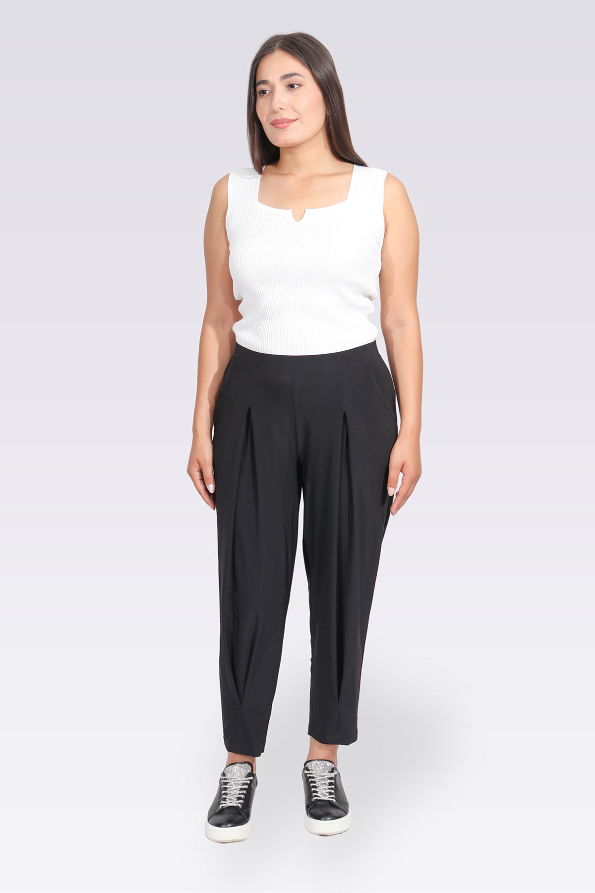 PİLE DETAYLI RAHAT KESİM BELİ LASTİKLİ ÖRME PANTOLON Translation missing: tr.content.product_image_main