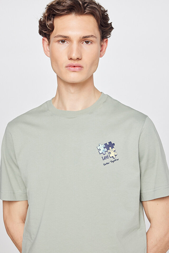 Regular Fit Normal Kesim Bisiklet Yaka Logo Detaylı Tişört T-Shirt Lee