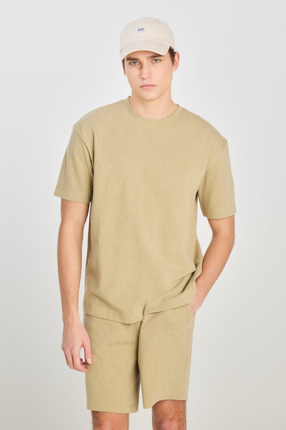 Relaxed Fit Geniş Kesim Bisiklet Yaka Pamuklu Açık Yeşil T-Shirt L2510271299 Translation missing: tr.content.product_image_main