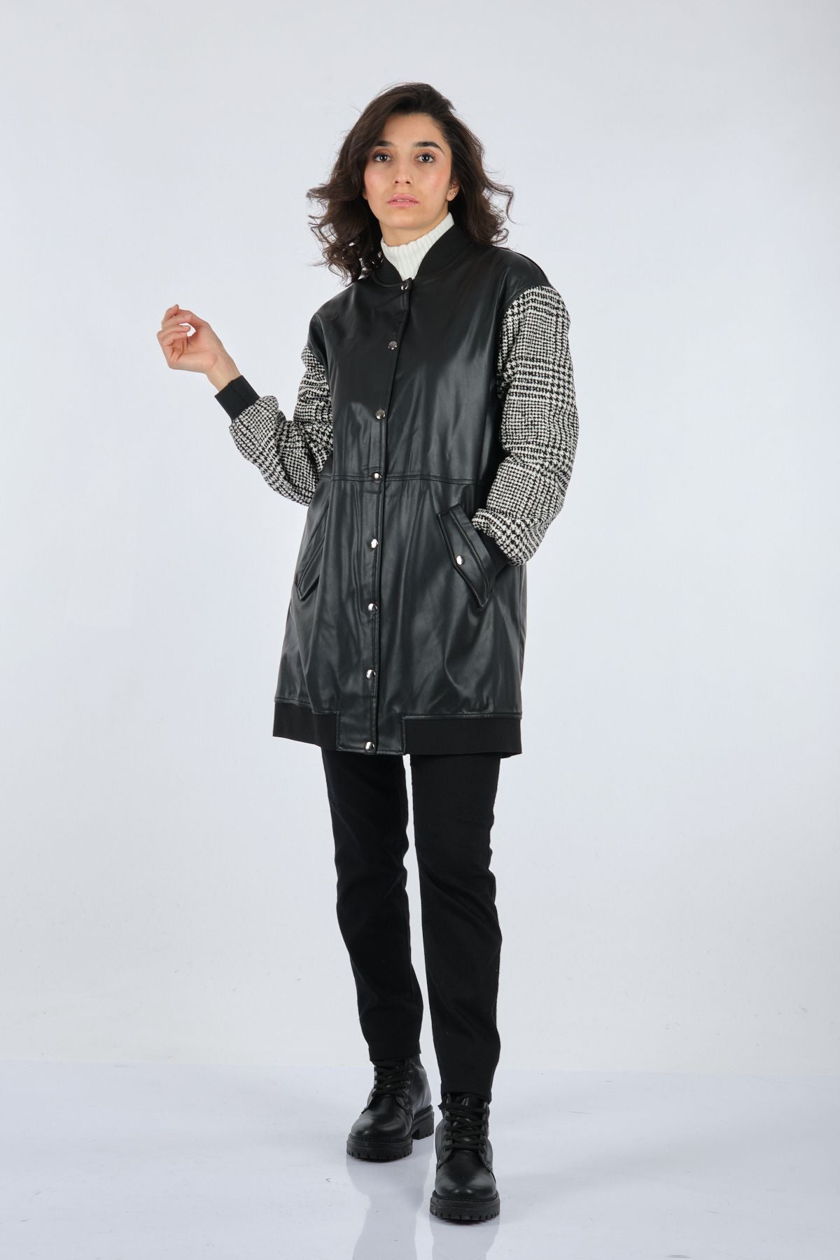 Seleste Oversize Midi Deri Kaban - Minimalist & Şık Translation missing: tr.content.product_image_main