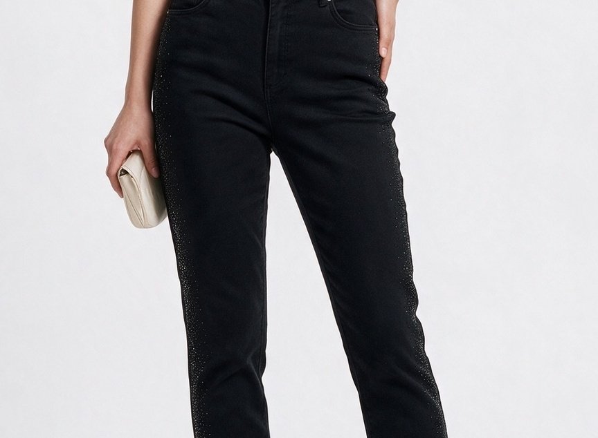 Seleste Kadın Yüksek Bel Taş İşlemeli Düz Paça Denim Pantolon