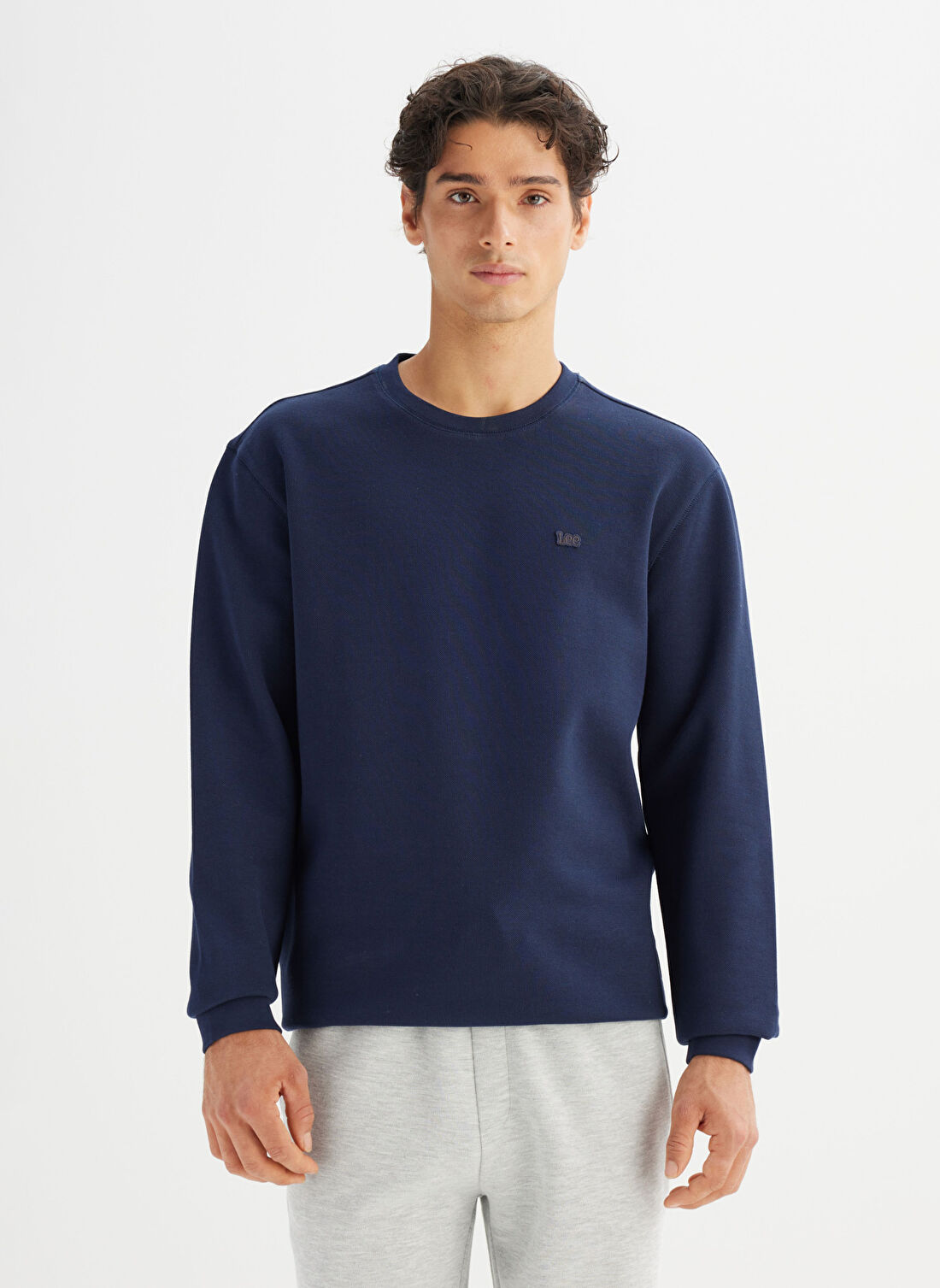 Regular Fit Sweatshirt Lee L2520308411 Translation missing: tr.content.product_image_main