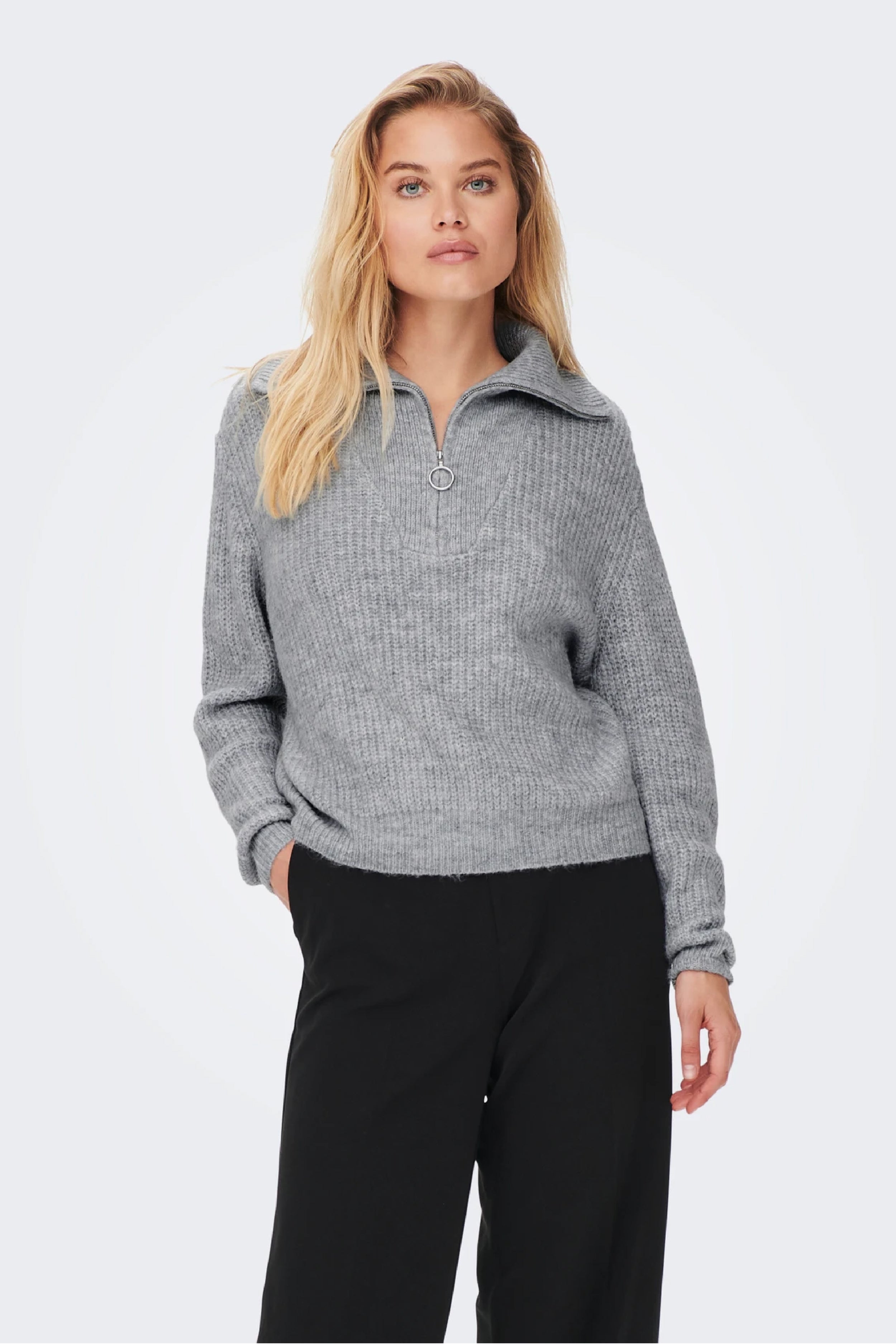 Only Oversize Yarım Fermuarlı Uzun Kol Kadın Sweatshirt - Minimalist Stil Translation missing: tr.content.product_image_main