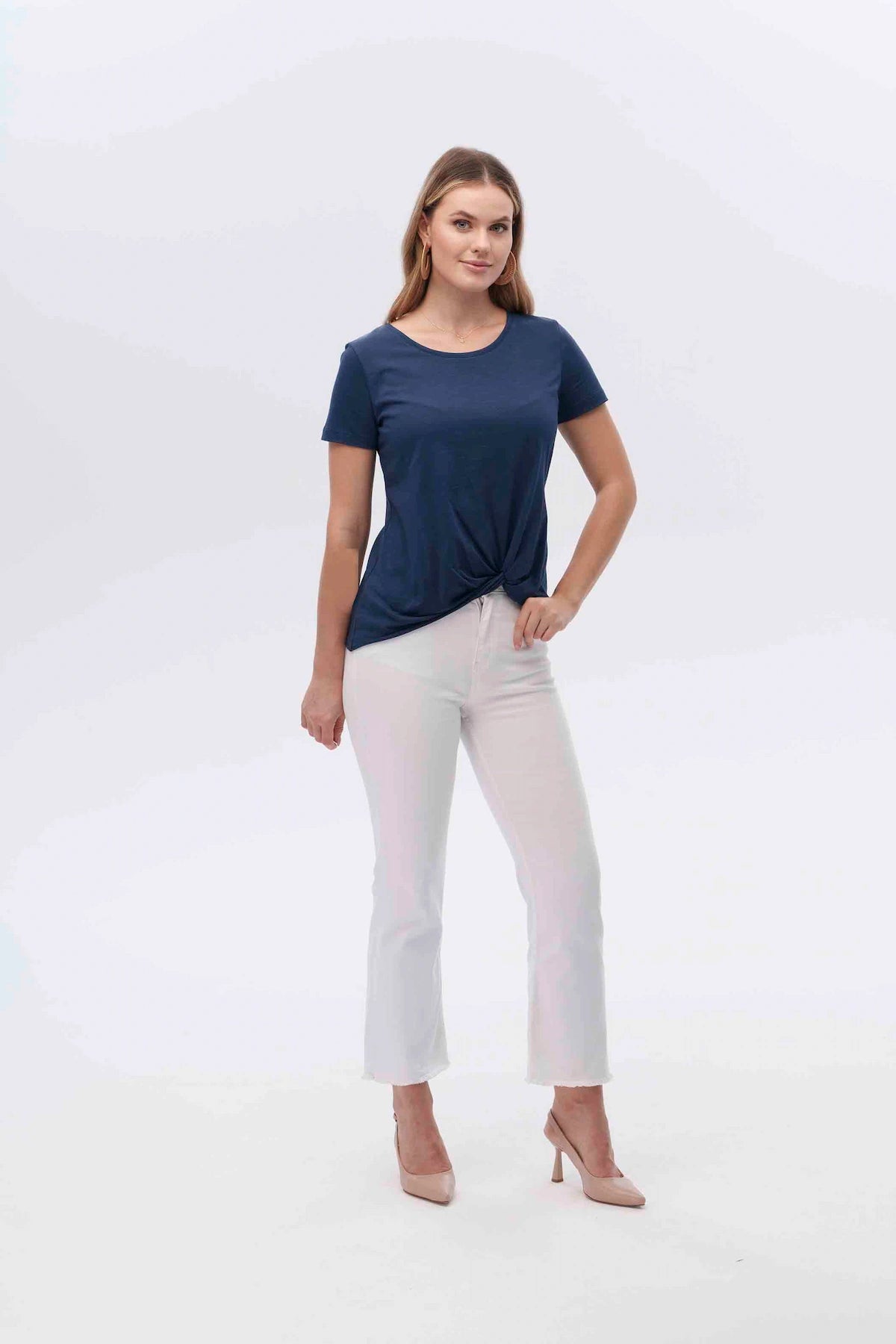 Canel Minimalist Büküm Detaylı Kısa Kol Kadın T-Shirt - Günlük Translation missing: tr.content.product_image_main