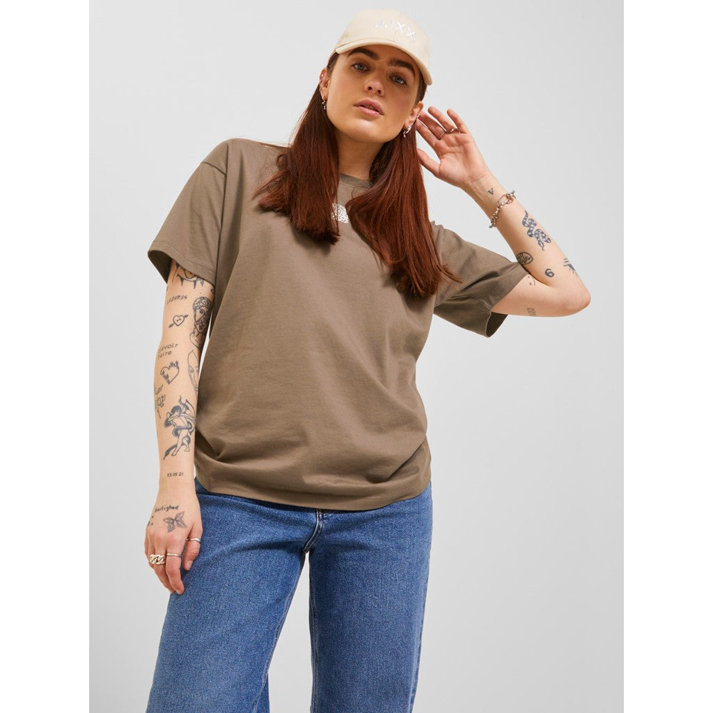Jack&Jones JJXX Oversize Minimalist Kadın Tişört - Kısa Kol Günlük Translation missing: tr.content.product_image_secondary
