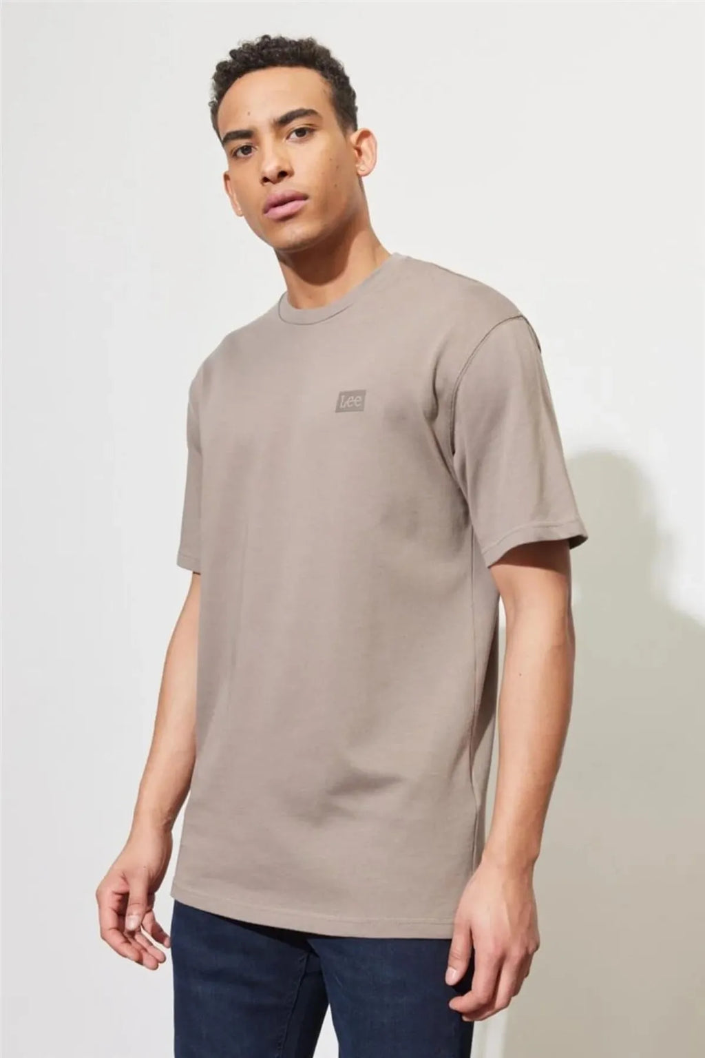 Lee Oversize Minimalist Erkek T-Shirt - Kısa Kol Rahat