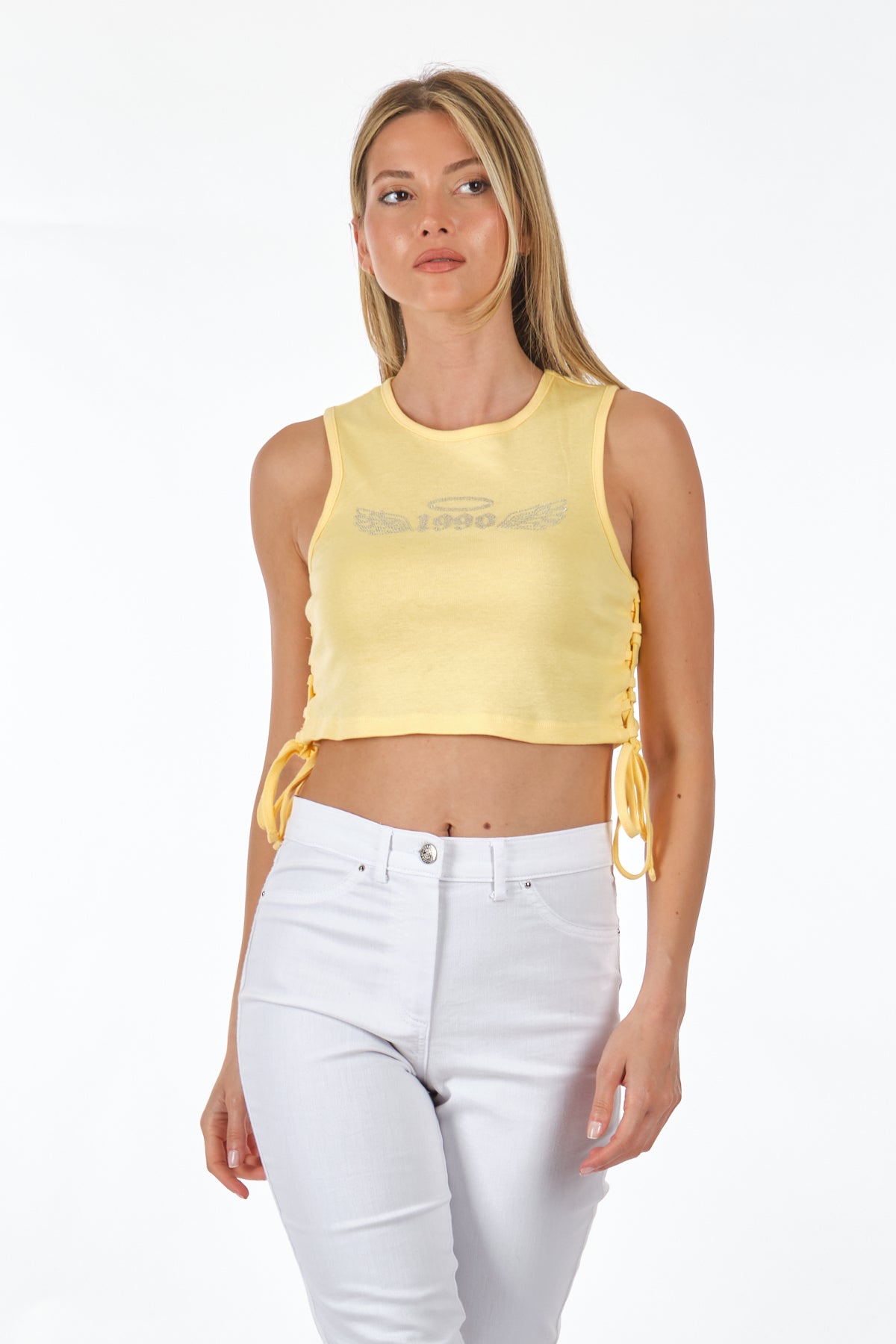 Only Minimalist Crop Top - Kolsuz Kısa Yazlık T-Shirt Translation missing: tr.content.product_image_main
