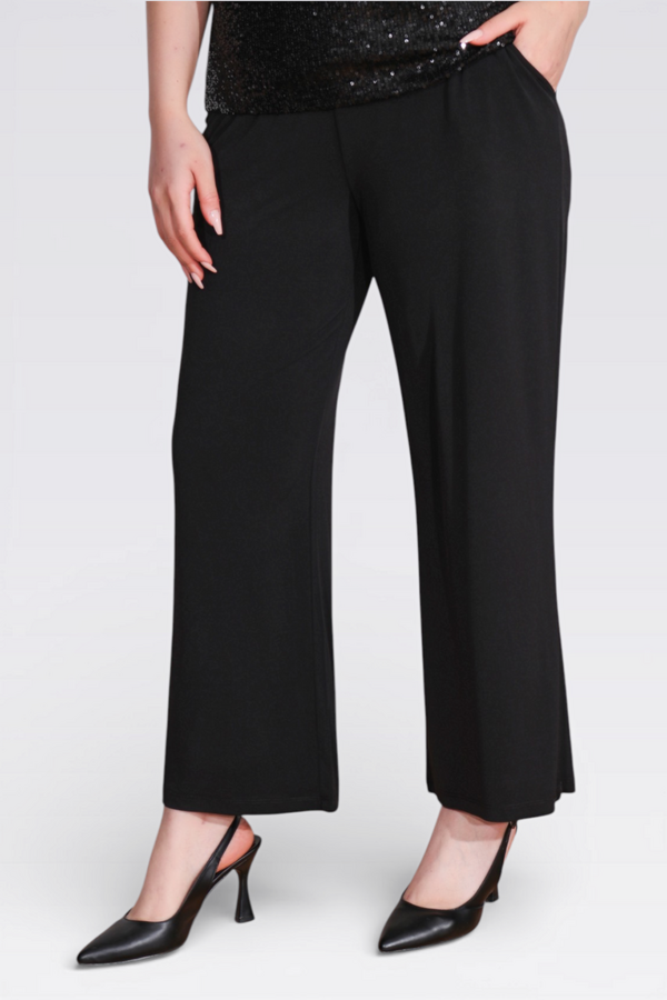 Tolga Saraçoğlu Beli Lastikli Rahat Kesim Boru Paça Bilek Boy Pantolon 26YTS30140