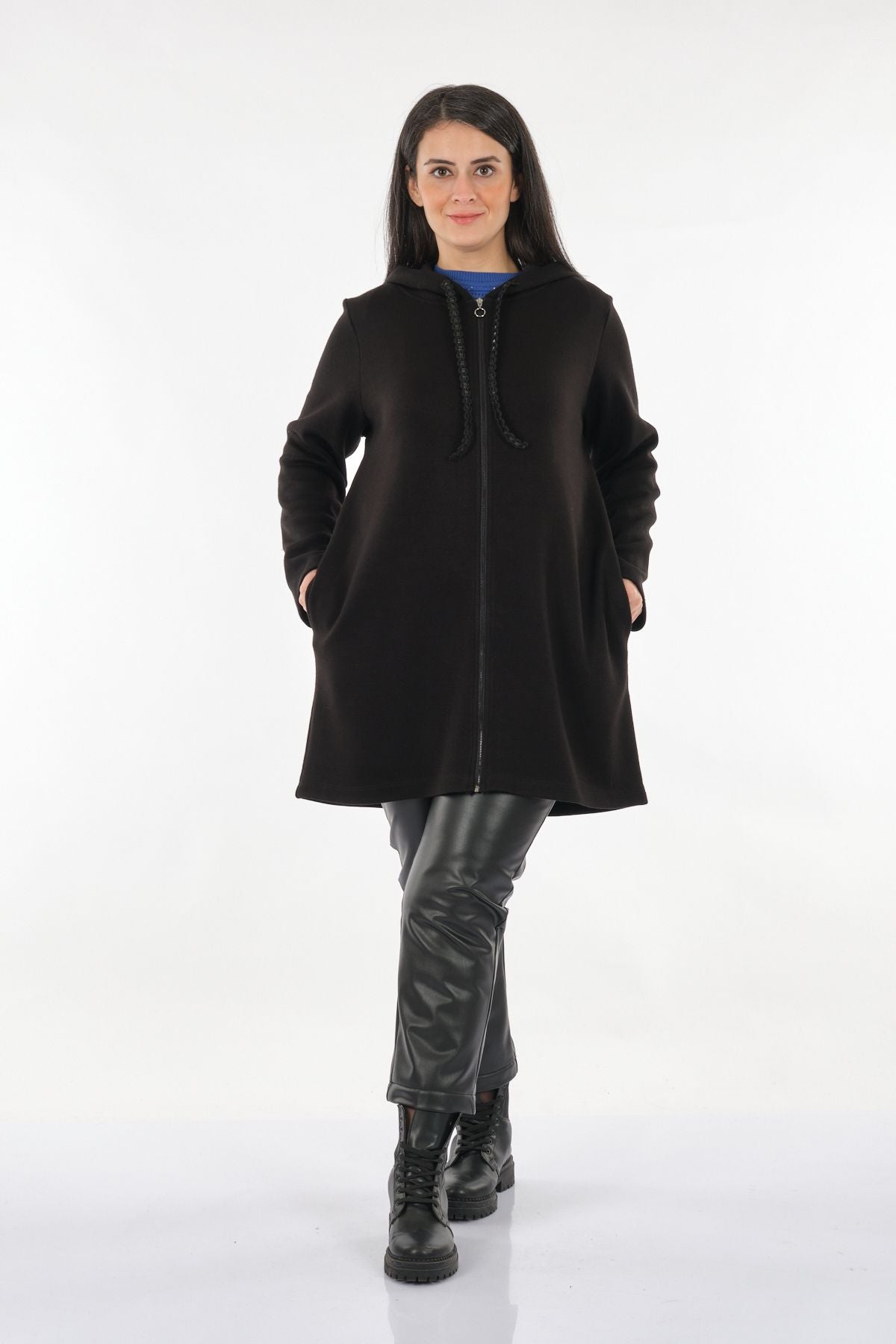 Tolga Saraçoğlu Oversize Kapüşonlu Midi Kadın Ceket - Günlük & Rahat Translation missing: tr.content.product_image_main