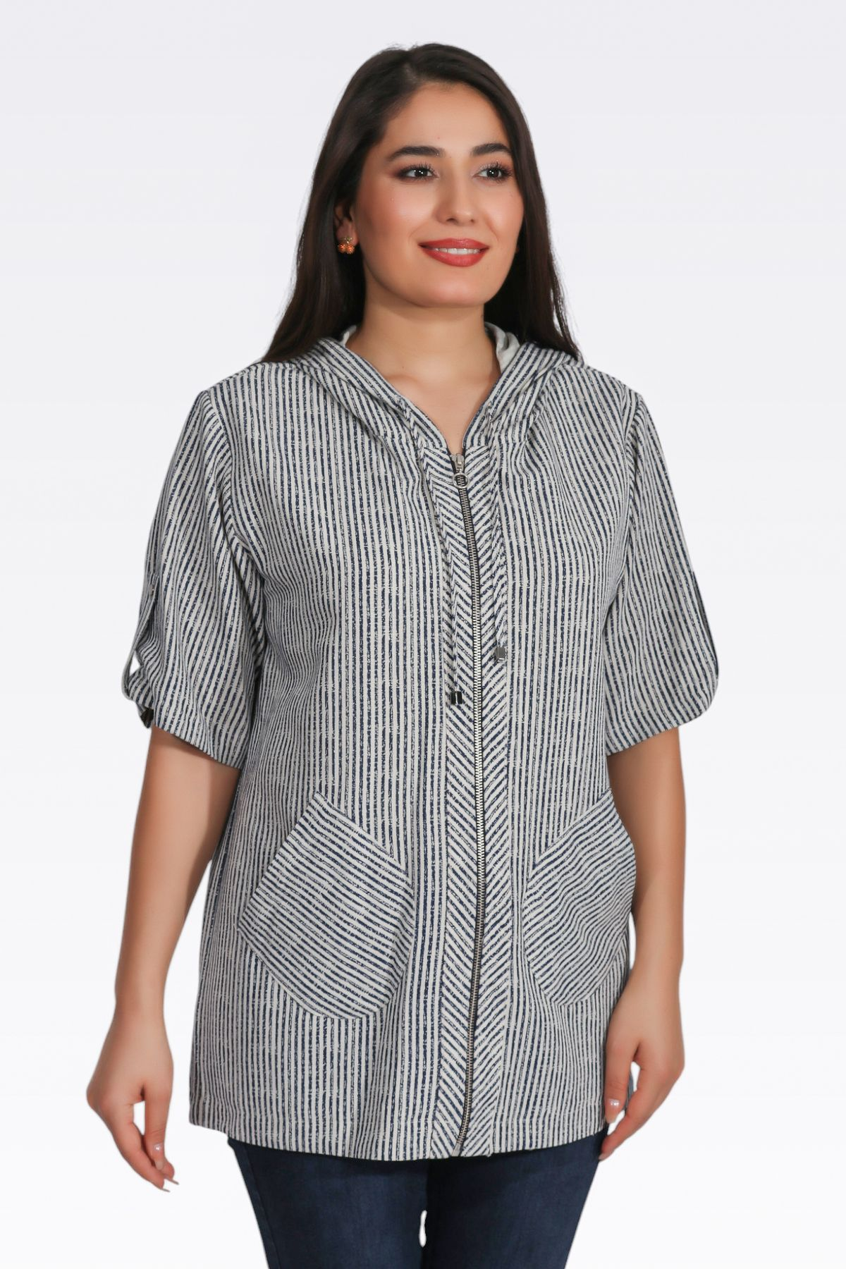 Tolga Saraçoğlu Oversize Kapüşonlu Midi Kadın Ceket - Günlük Şıklık Translation missing: tr.content.product_image_secondary