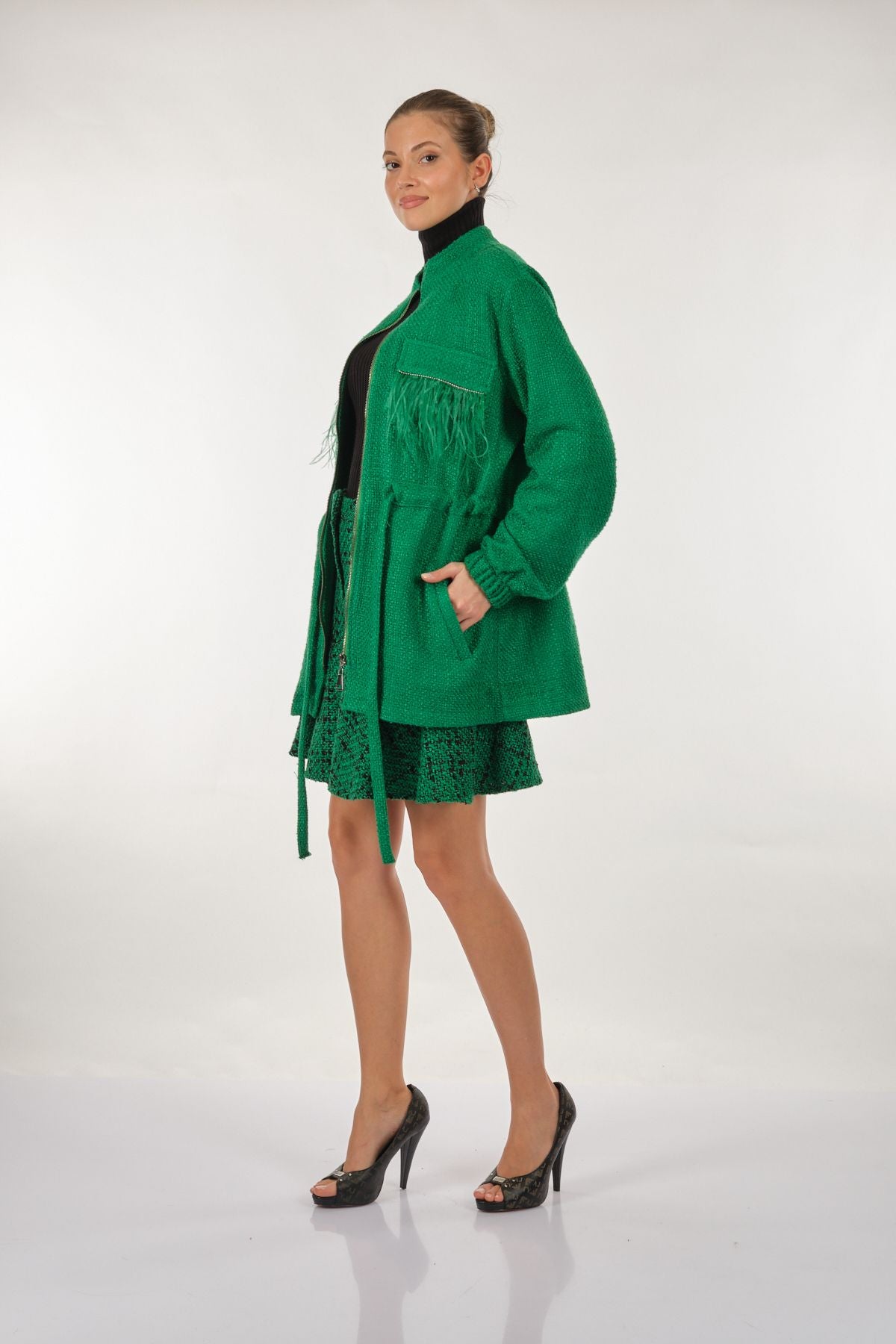 Unique Mode Oversize Tüy Detaylı Midi Kadın Ceket - Vintage Stil