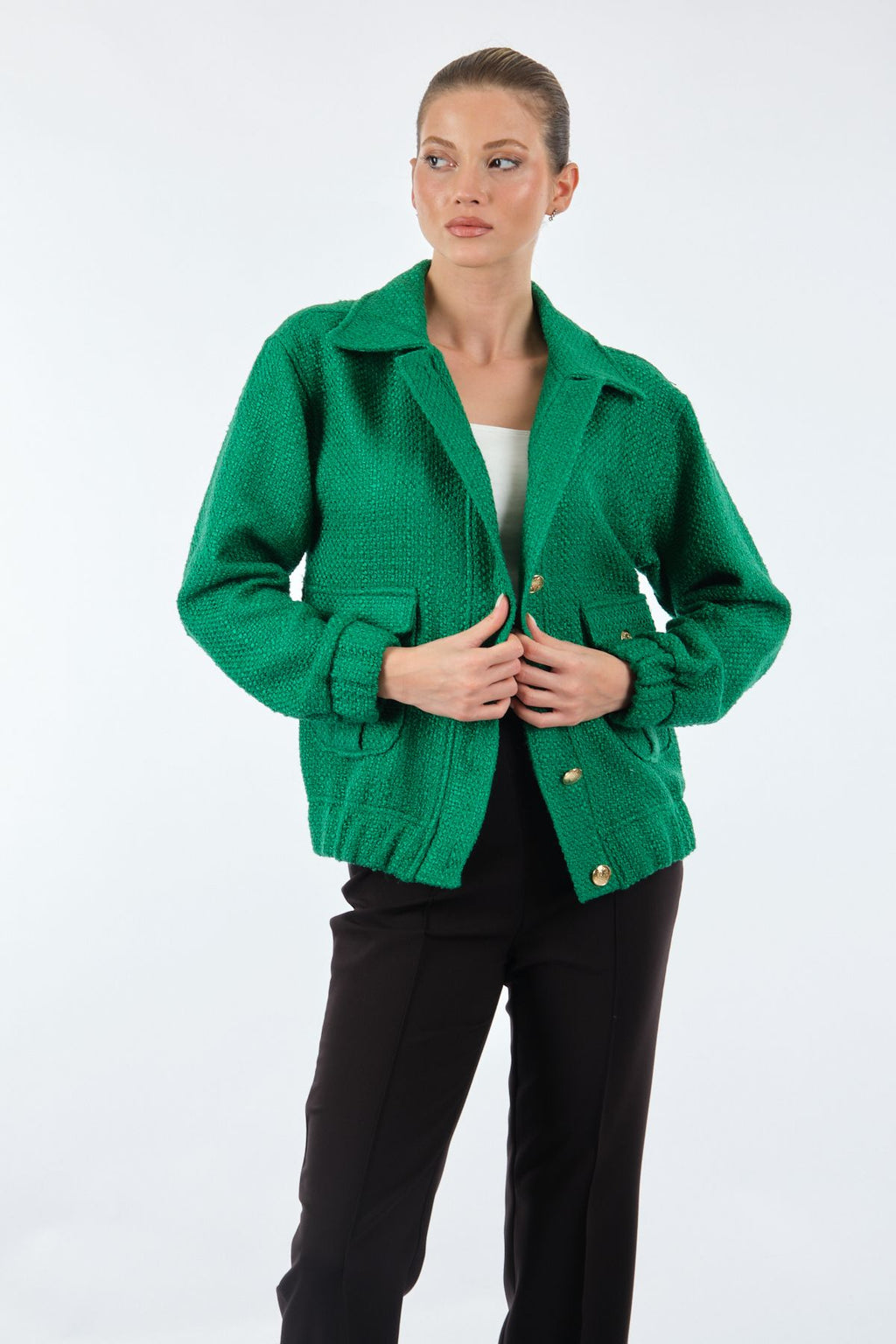 Unique Mode Oversize Yaka Kadın Ceket - Minimalist Tarz