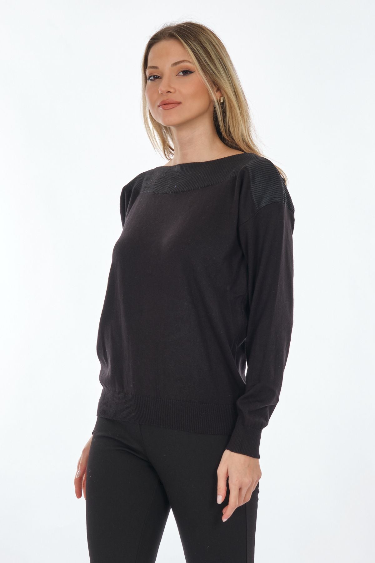 Unique Mode Minimalist Oversize Uzun Kol Kadın Kazak - Günlük Kombinleriniz İçin
