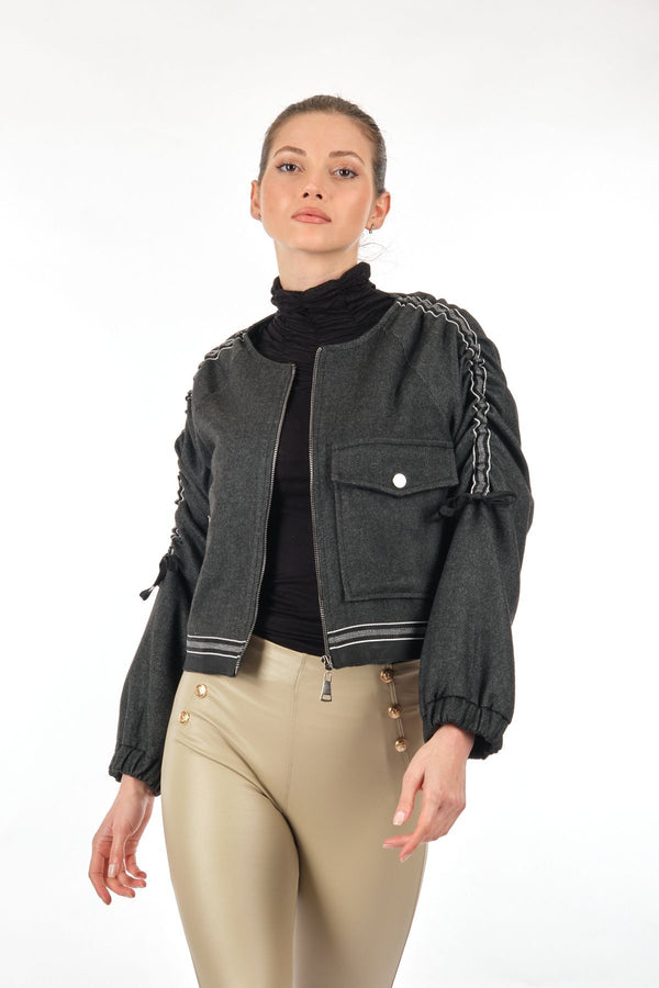 Unique Mode Minimalist Crop Ceket - Büzgülü Kollu - Oversize