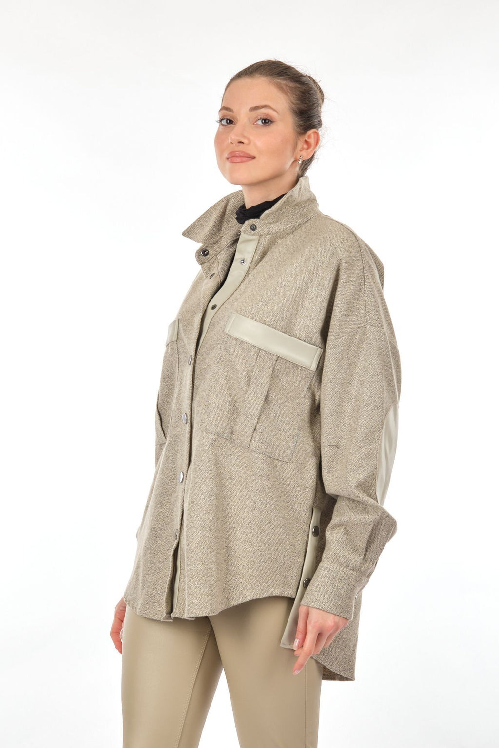 Unique Mode Oversize Kadın Gömlek - Minimalist Günlük Stil