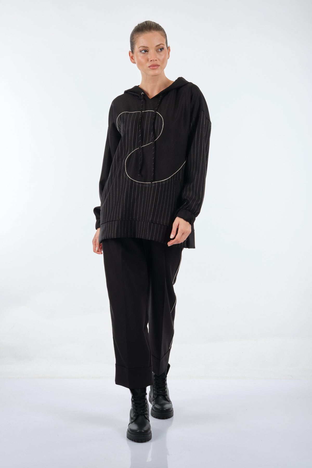 Unique Mode Oversize Kapüşonlu Midi Sweatshirt - Günlük Şıklık