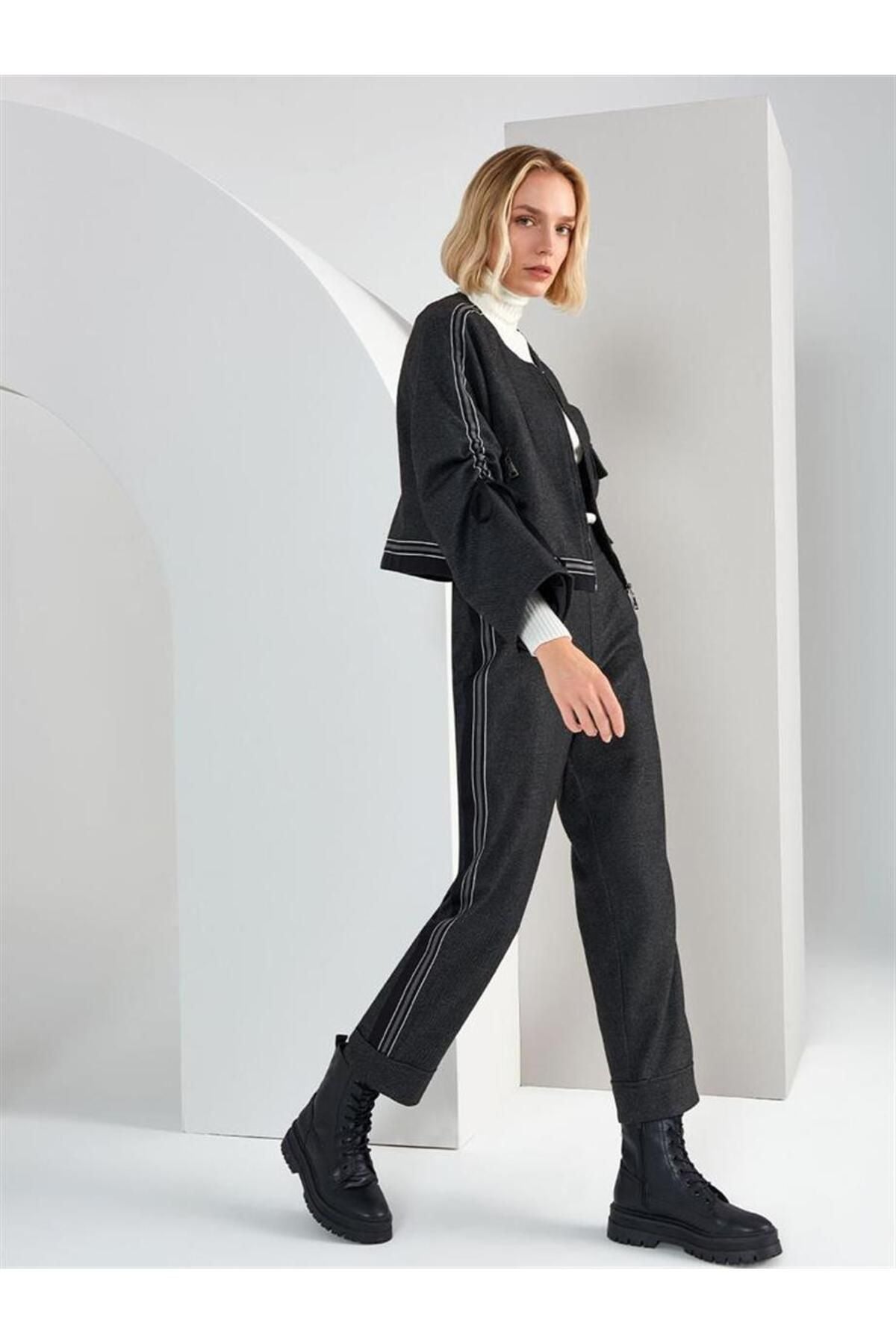 Unique Mode Oversized Midi Pantolon - Minimalist Stil