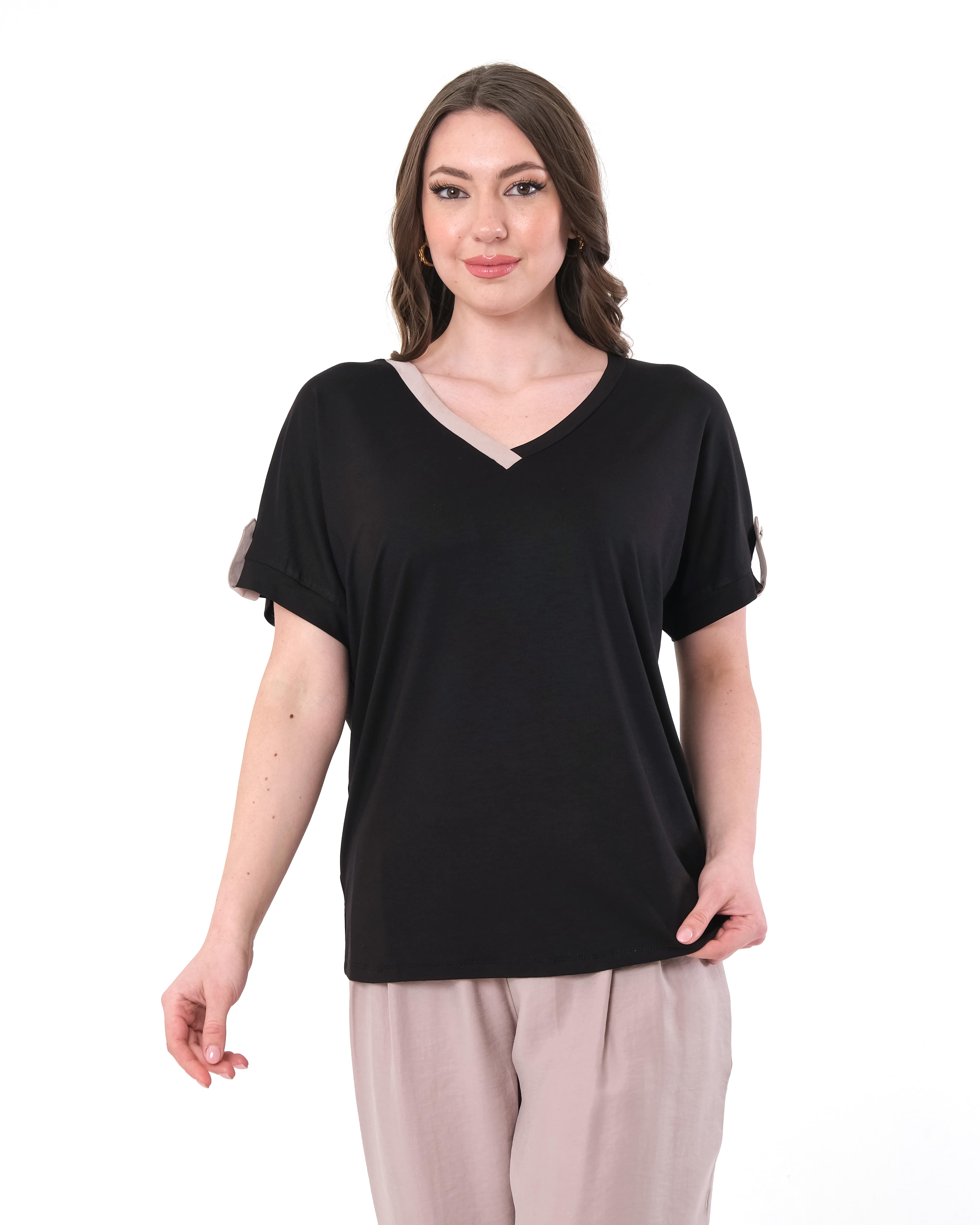 Vedi Oversize V Yaka Kadın T-Shirt - Minimalist Günlük Translation missing: tr.content.product_image_main