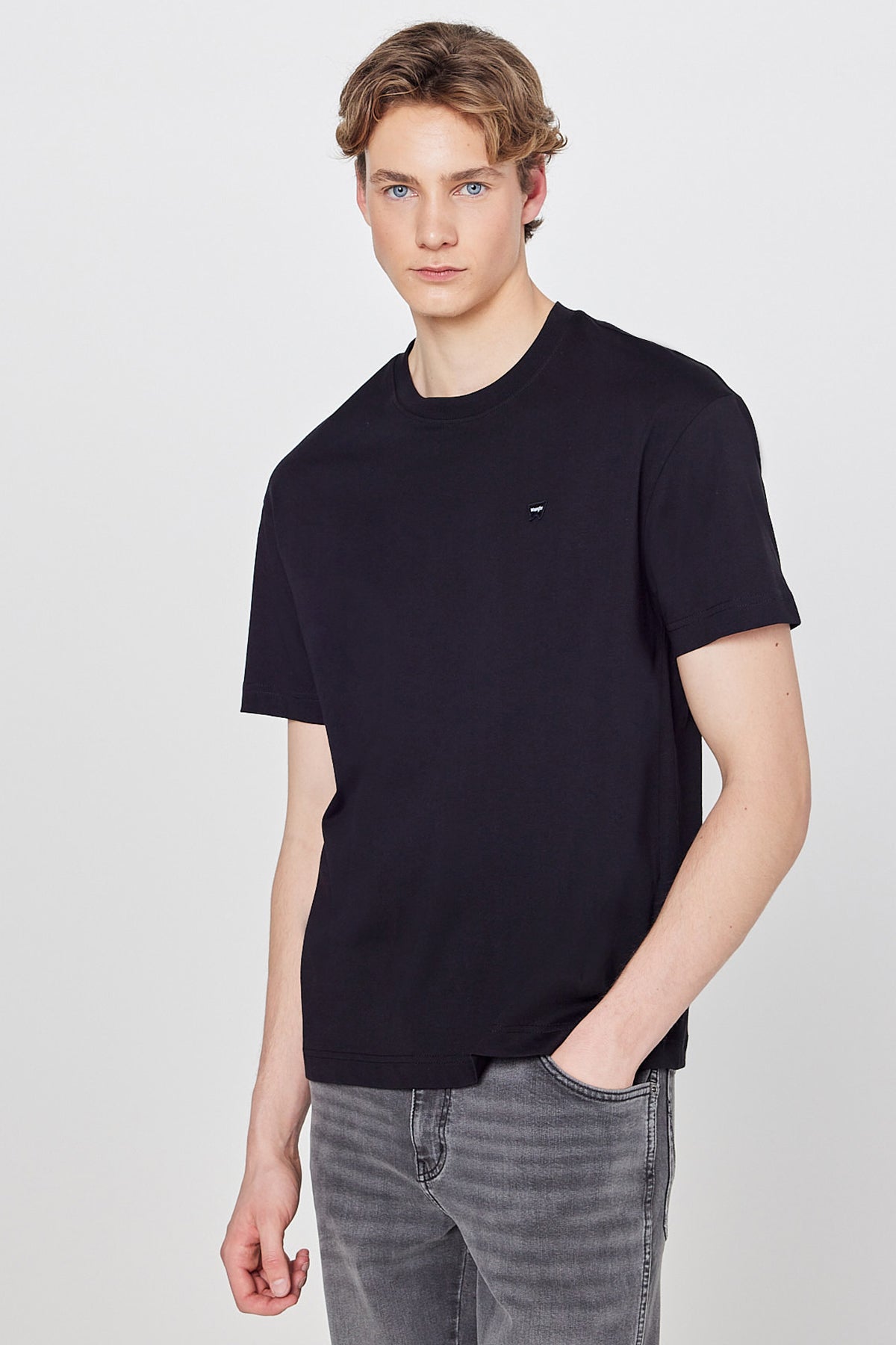 Wrangler Erkek Kısa Kol Regular Fit T-Shirt - Günlük Stil Translation missing: tr.content.product_image_main